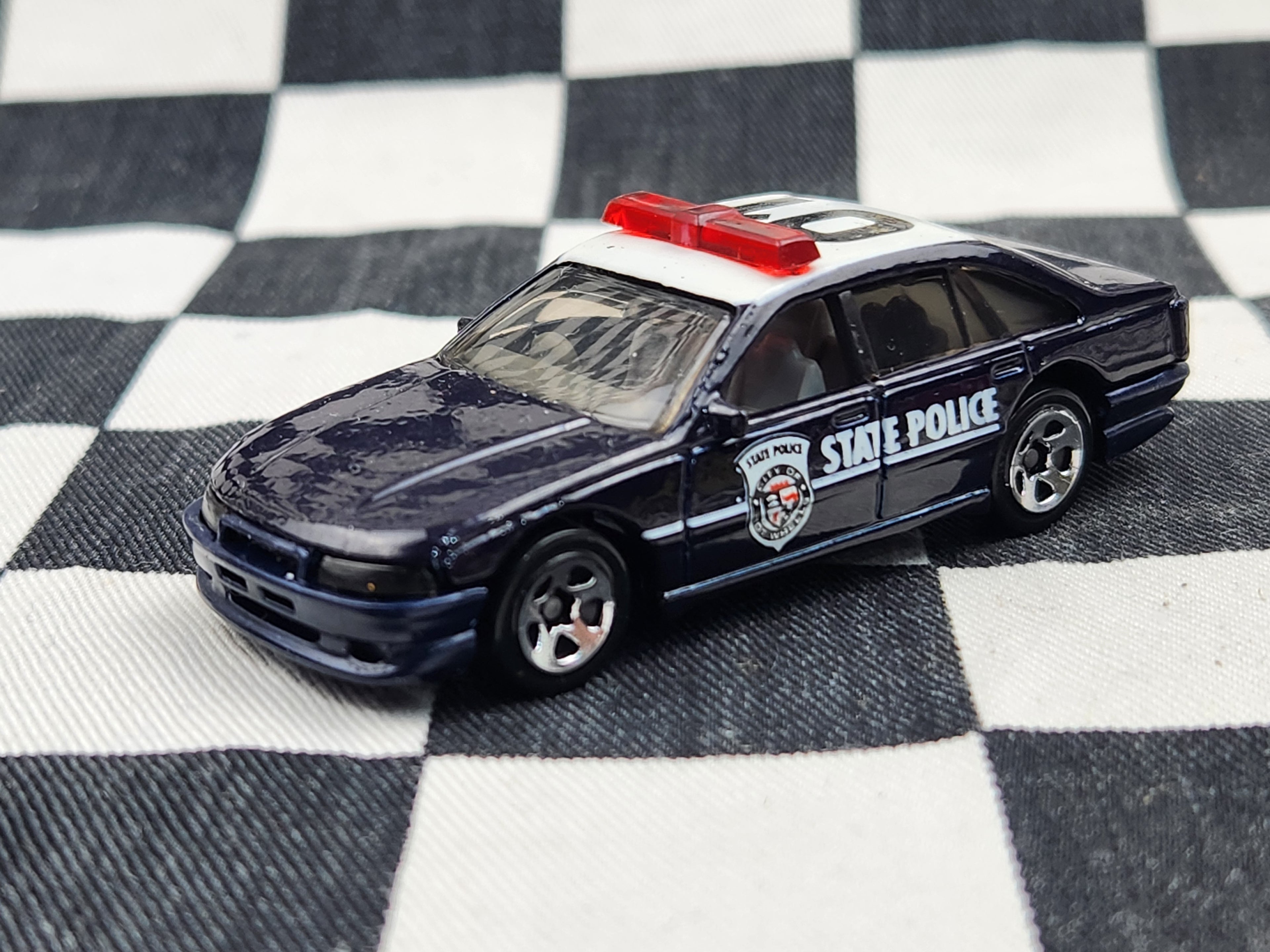 Loose Hot Wheels Holden Commodore VN VP State Police