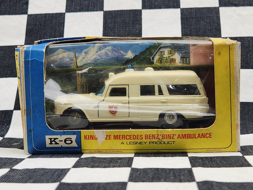 Matchbox King Size K6 Mercedes Benz Binz Ambulance