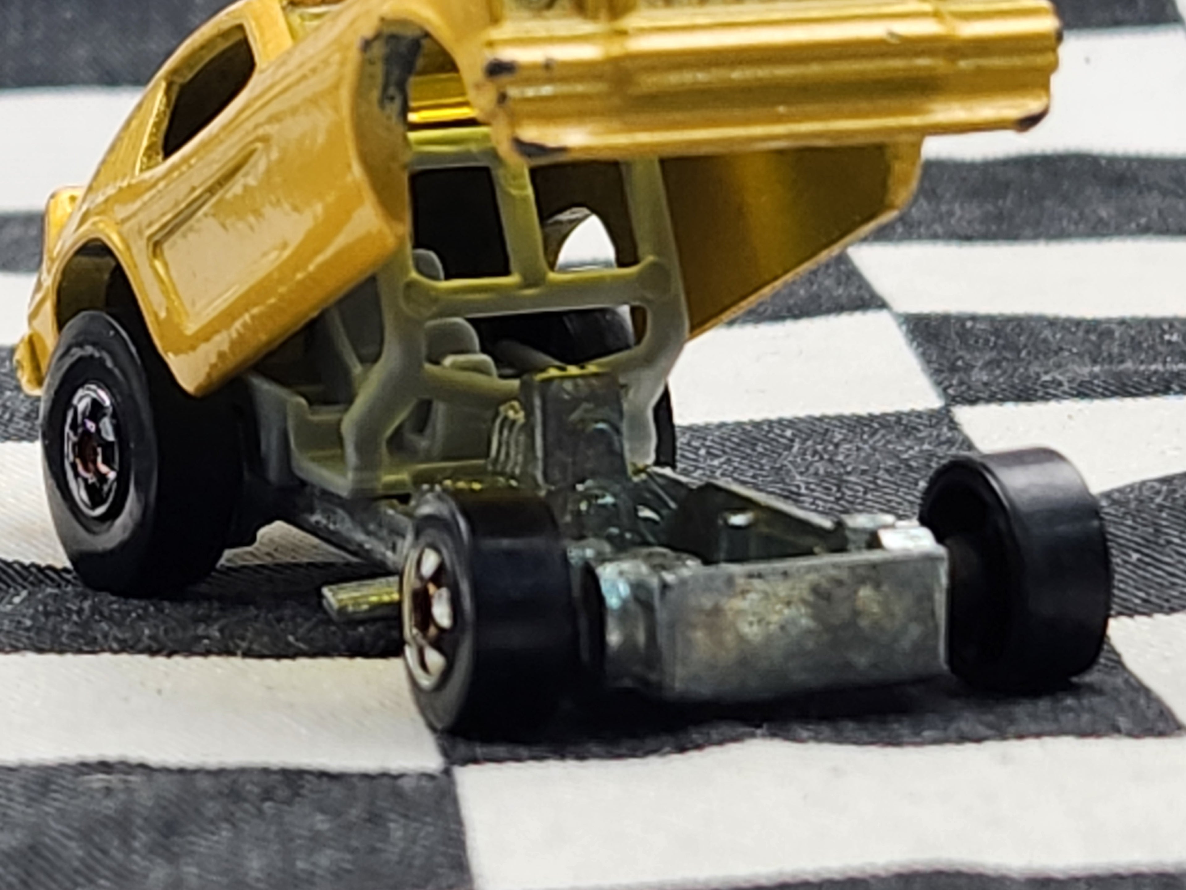 Loose Hot Wheels Hot Ones Show Hoss Mustang II Funny Car