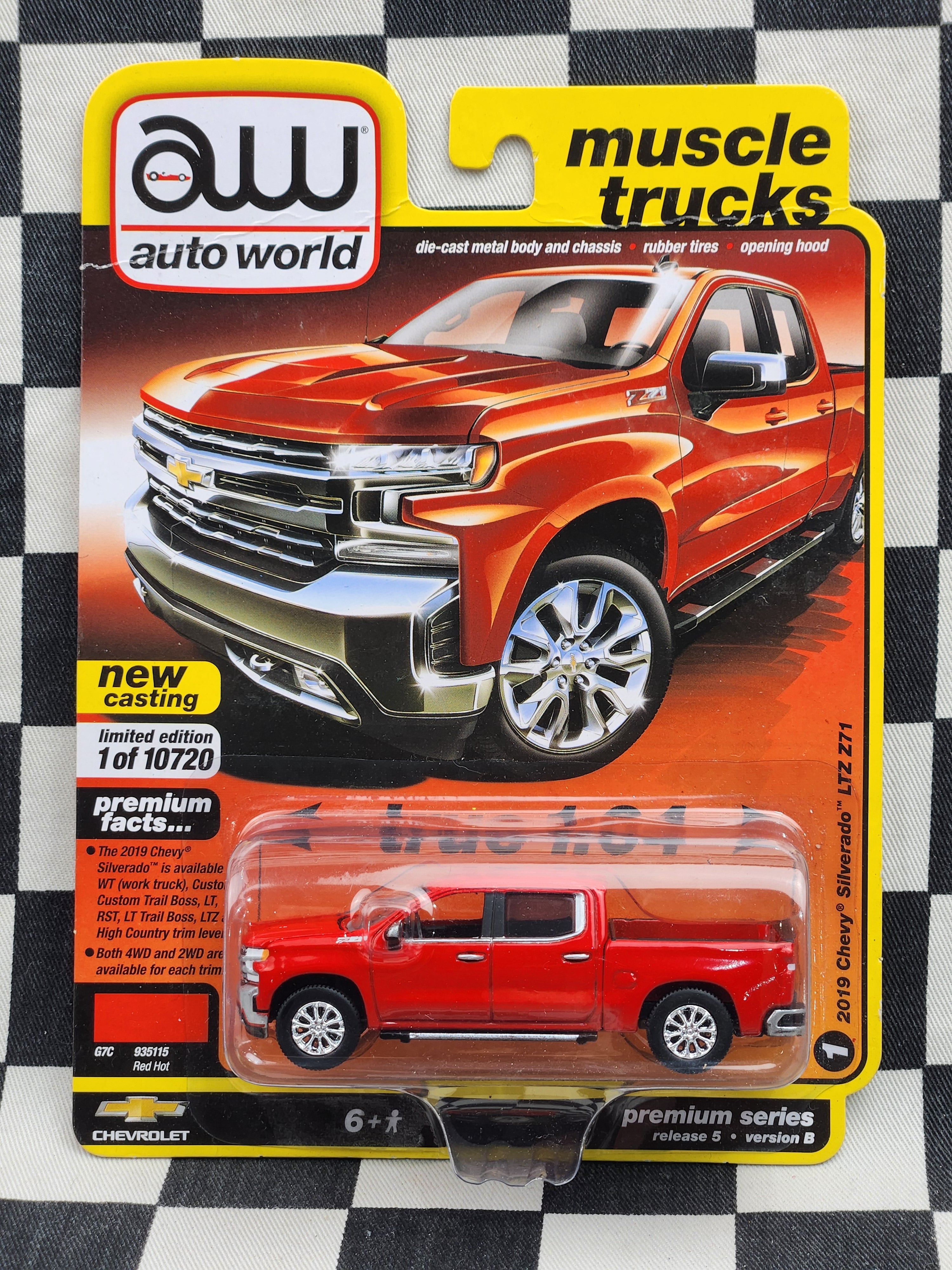 Auto World Muscle Trucks 2019 Chevy Silverado LTZ Z71 Red Hot
