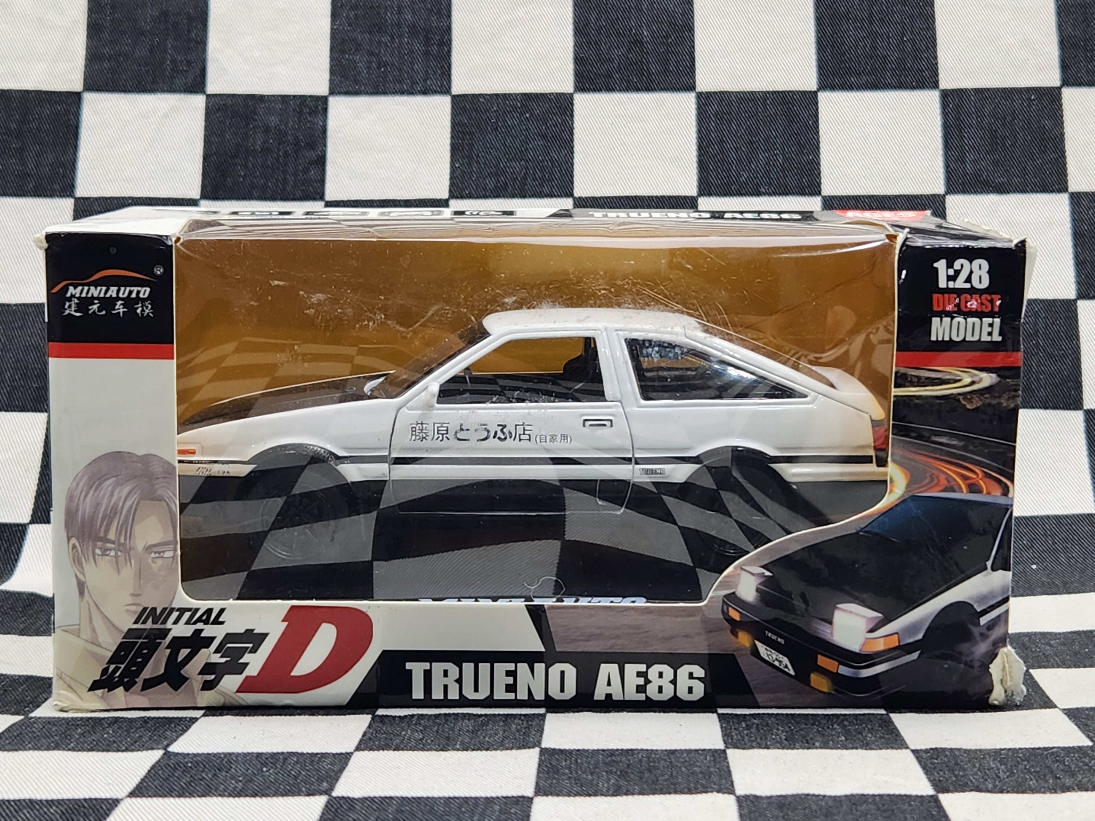 Mini Auto 1:28 Scale Initial D Trueno AE86 Toyota Sprinter RARE!