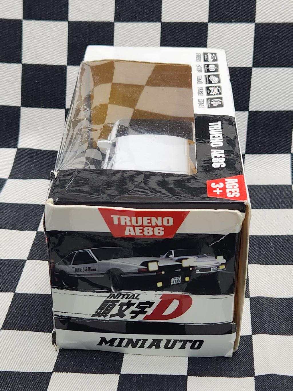 Mini Auto 1:28 Scale Initial D Trueno AE86 Toyota Sprinter RARE!