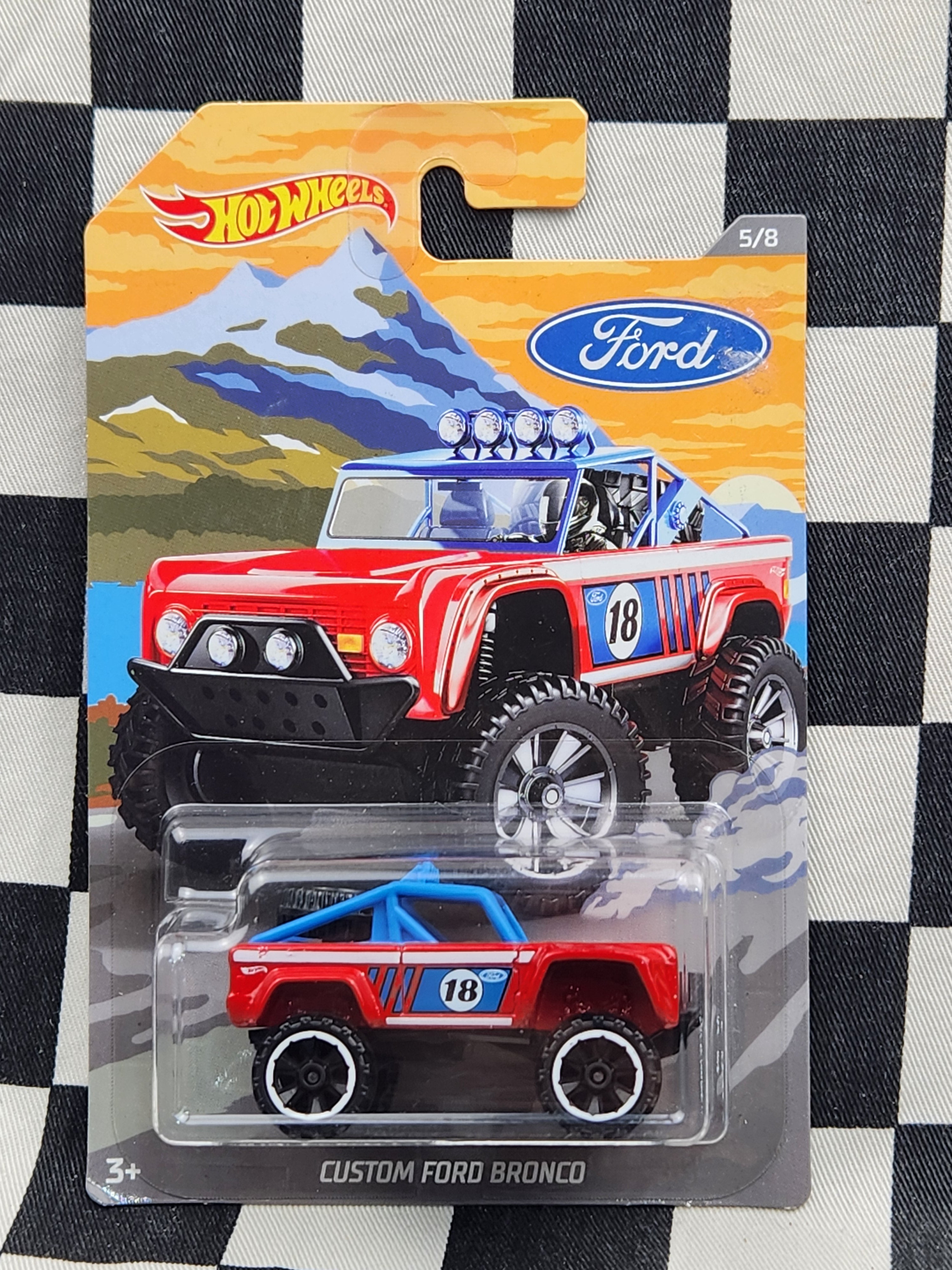 Hot Wheels 2018 Ford Trucks Series Custom Ford Bronco
