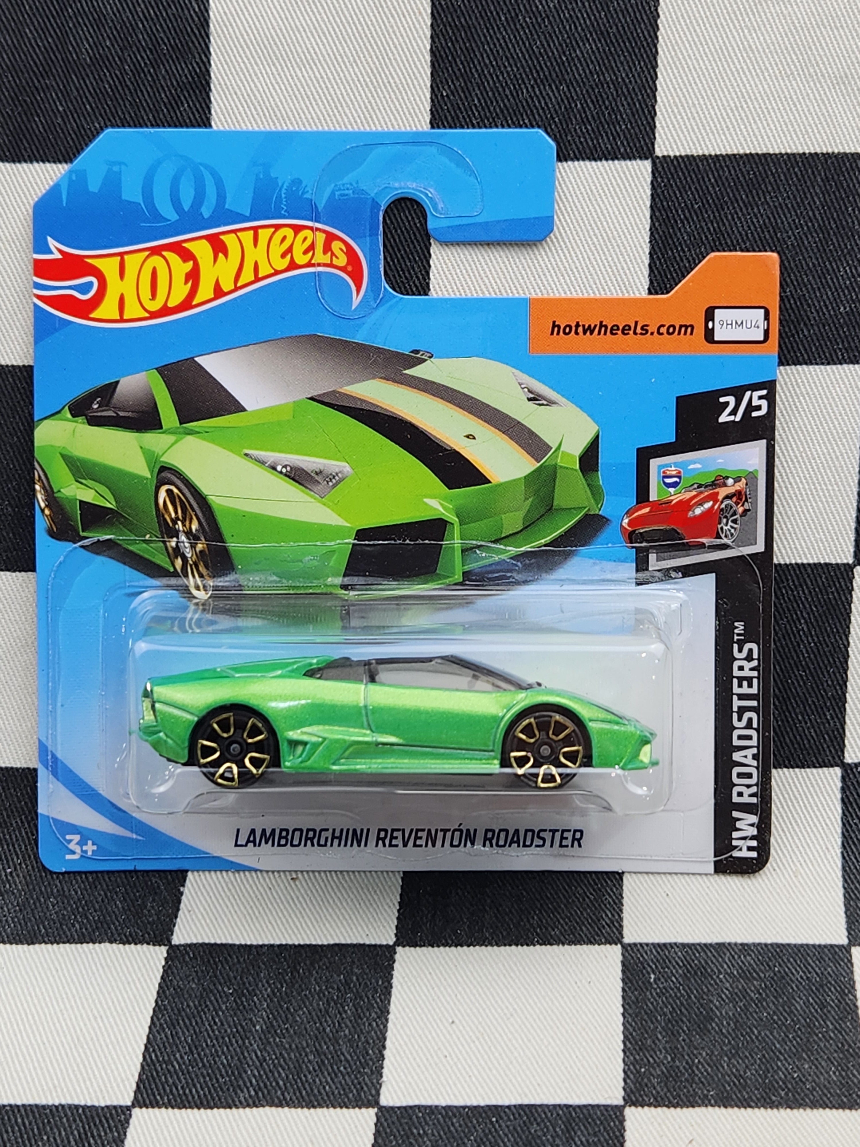 Hot Wheels 2019 Roadsters Lamborghini Reventon Roadster Green SC