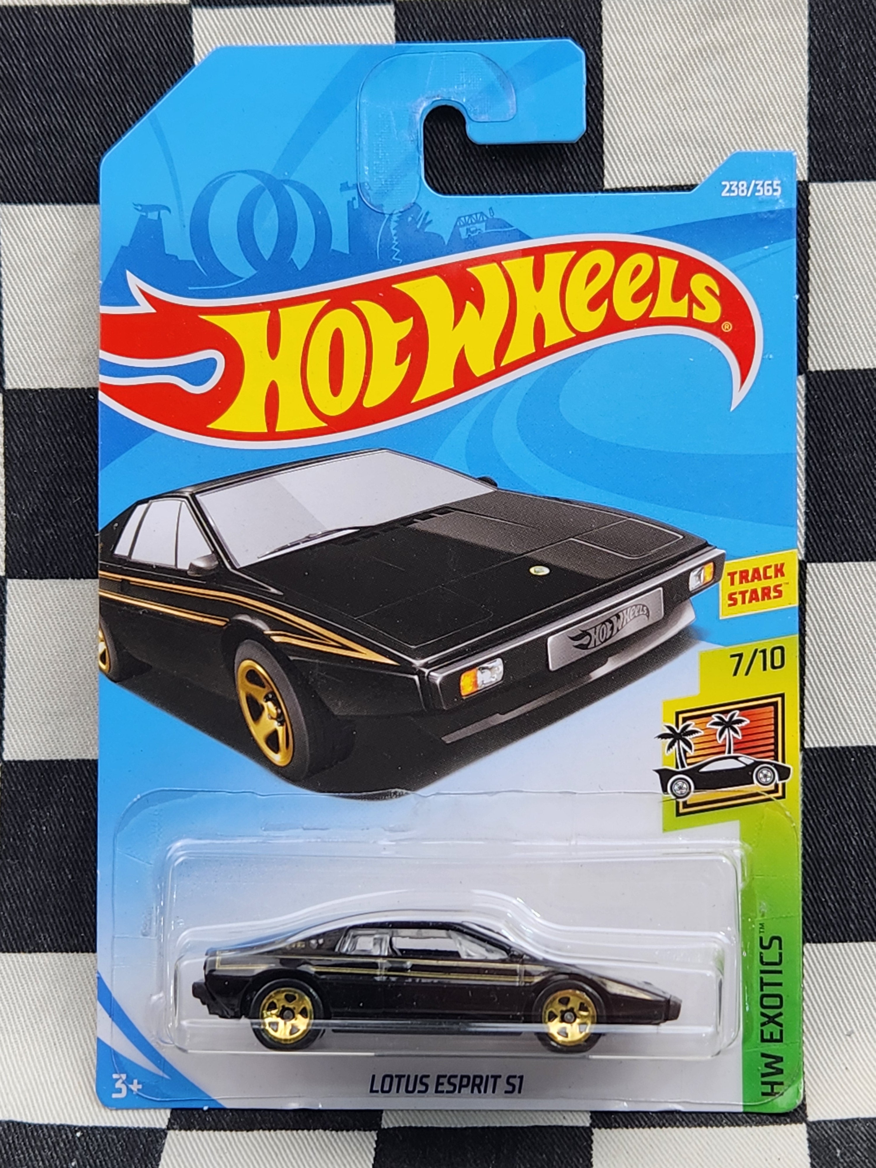 Hot Wheels 2018 Exotics Lotus Europa S1 Black
