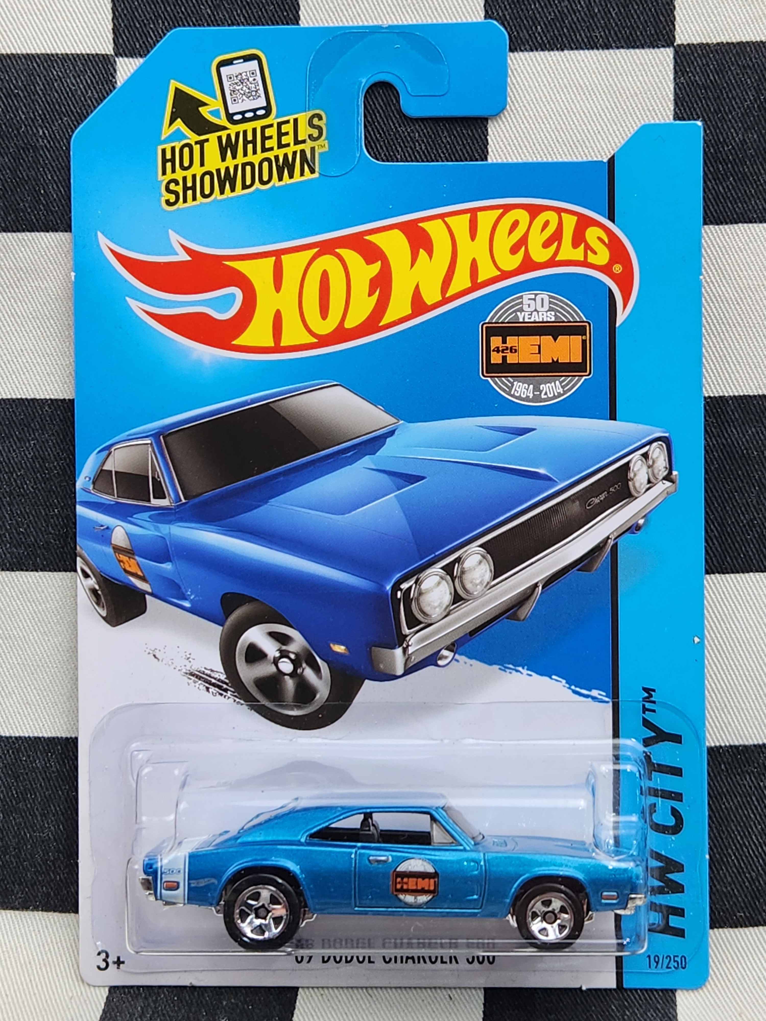Hot Wheels 2014 City 69 Dodge Charger 500