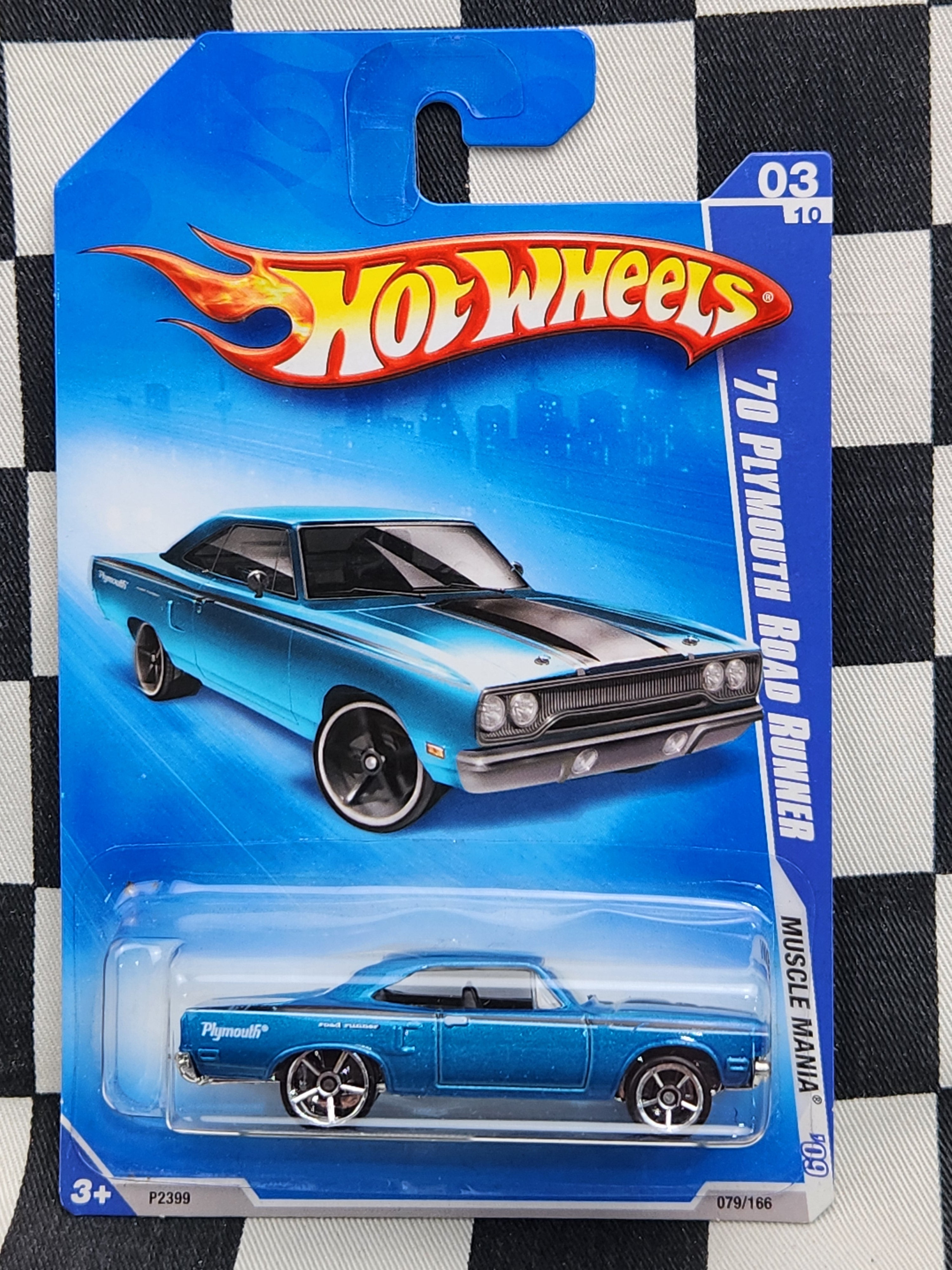 Hot Wheels 2009 Muscle Mania 70 Plymouth Road Runner Blue