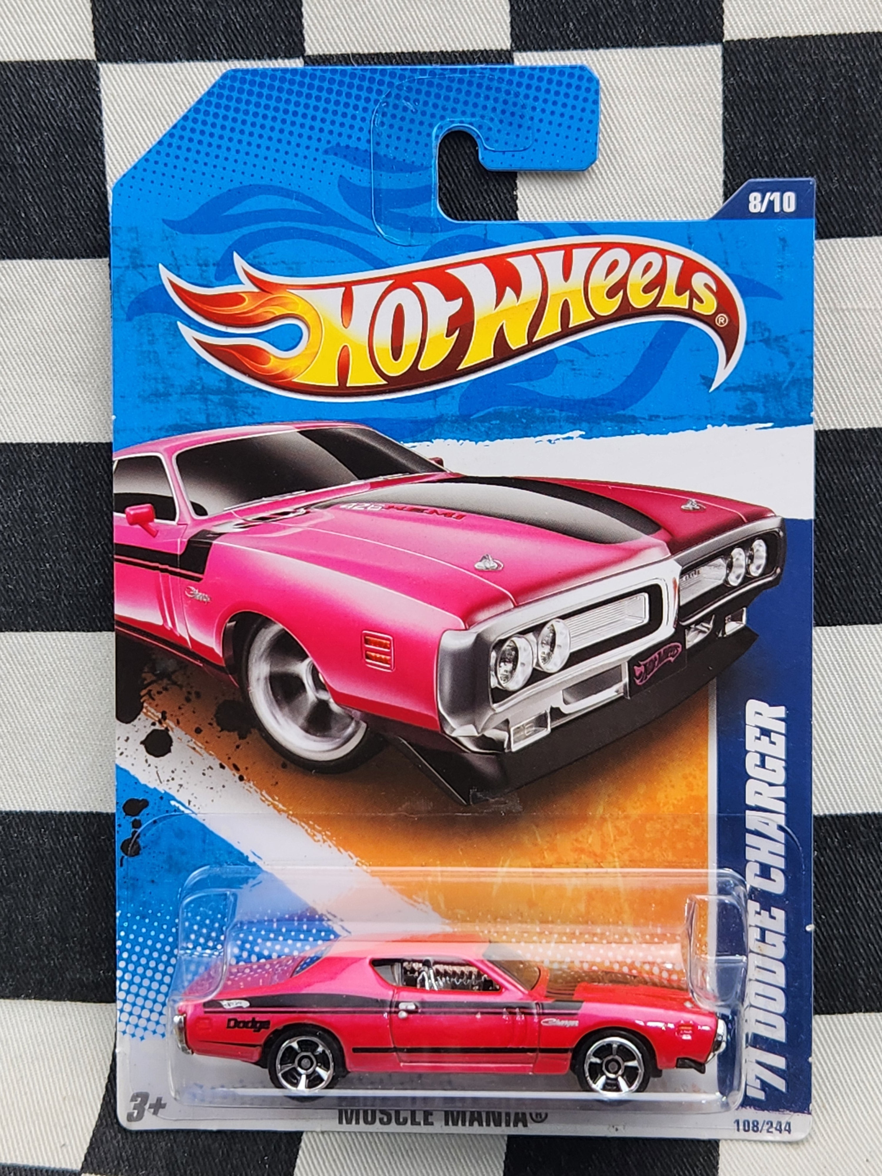 Hot Wheels 2011 Muscle Mania 71 Dodge Charger