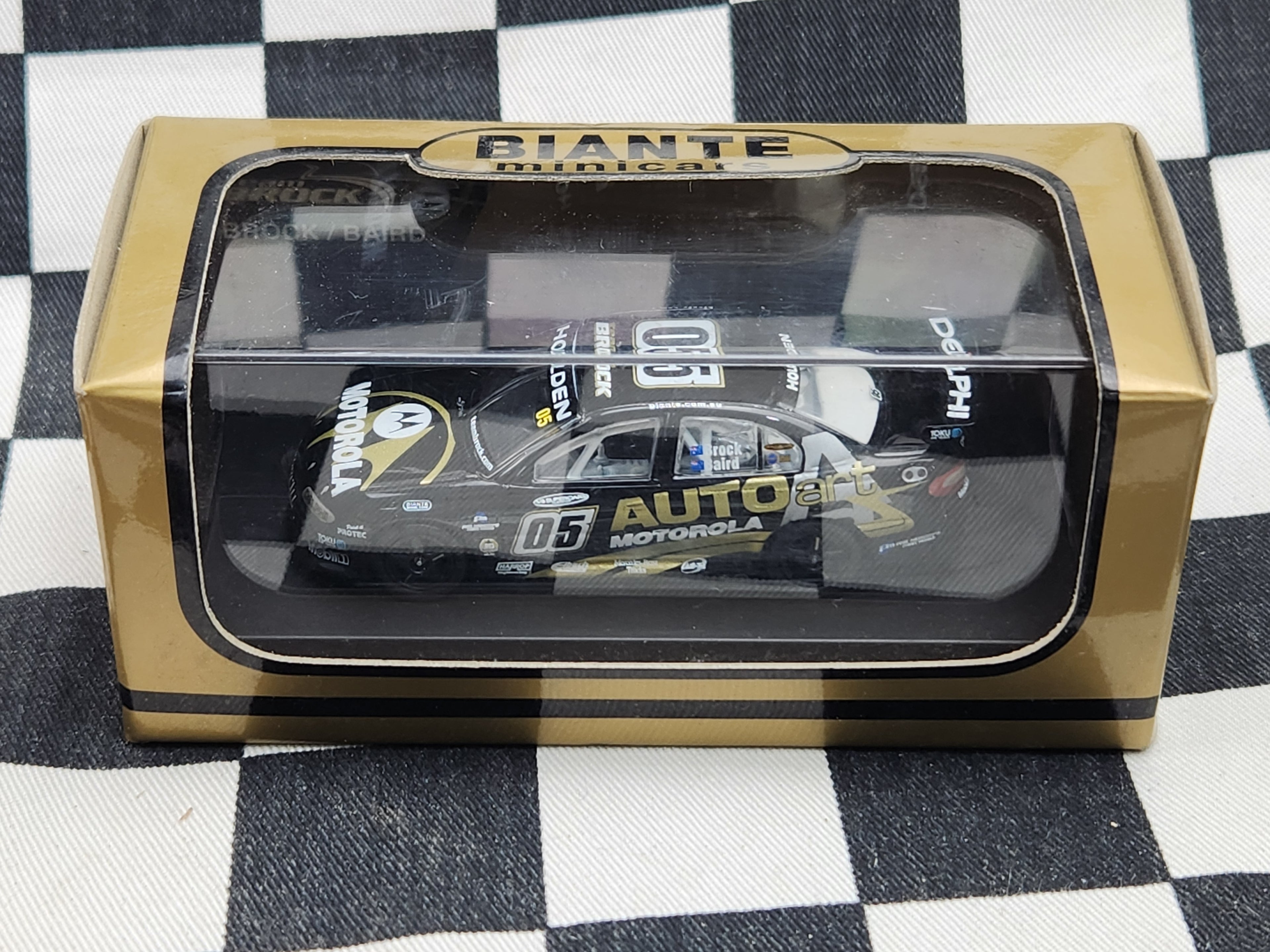 Biante 1:64 Team Brock VX Commodore Brock/Baird