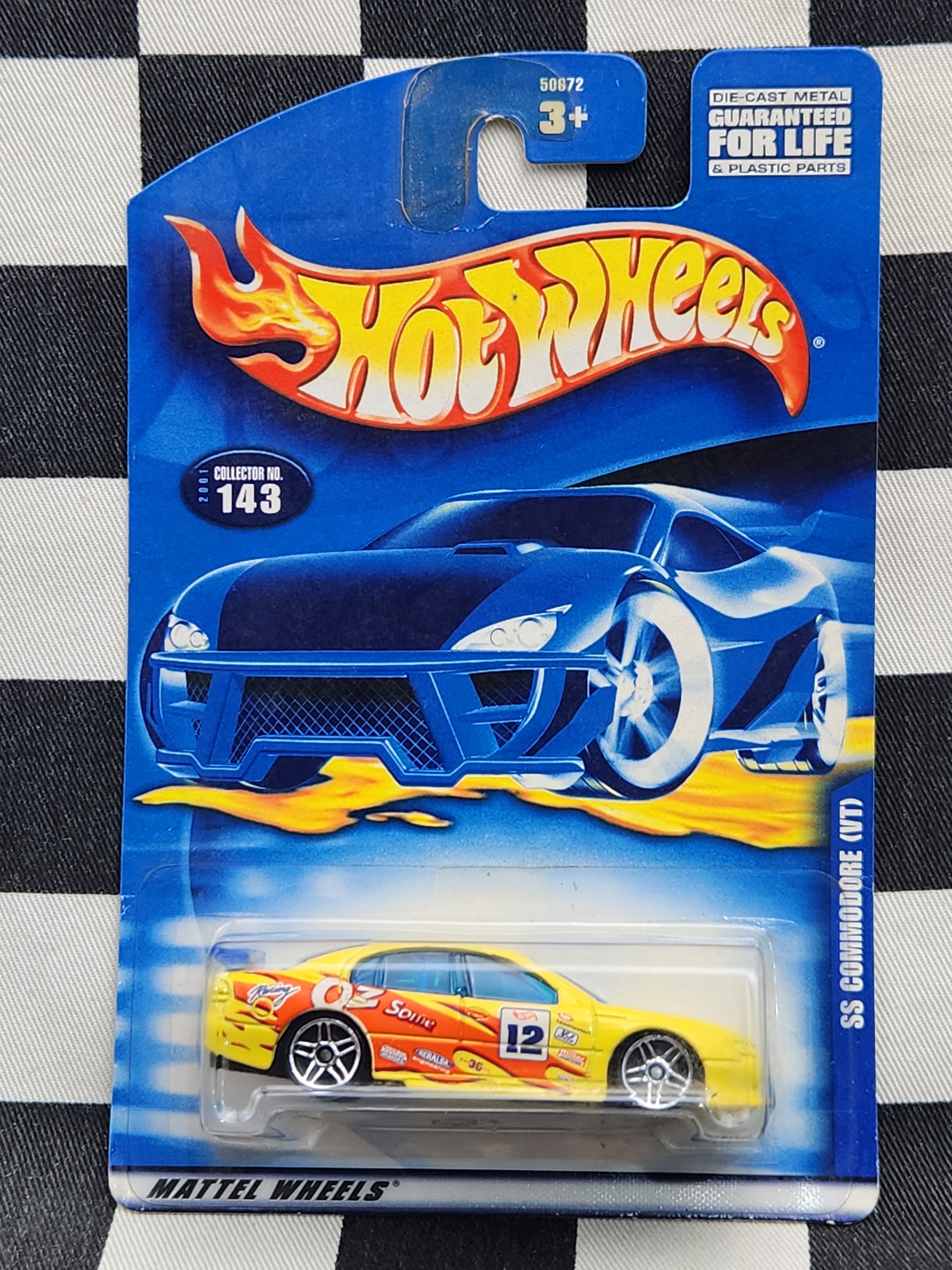 Hot Wheels 2001 #143 Holden VT Commodore SS Yellow