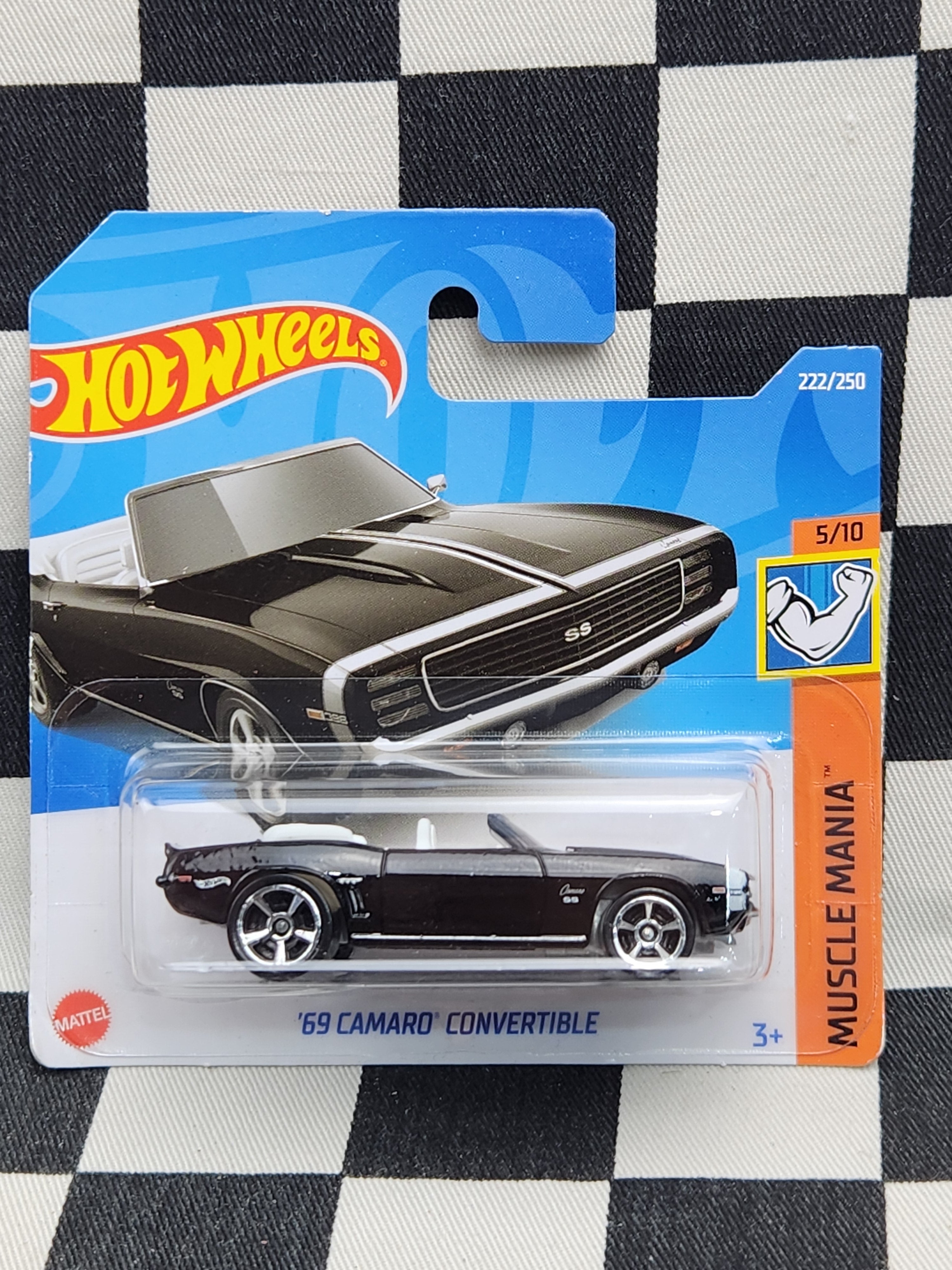 Hot Wheels 2022 Muscle Mania 69 Camaro Convertible Black SC