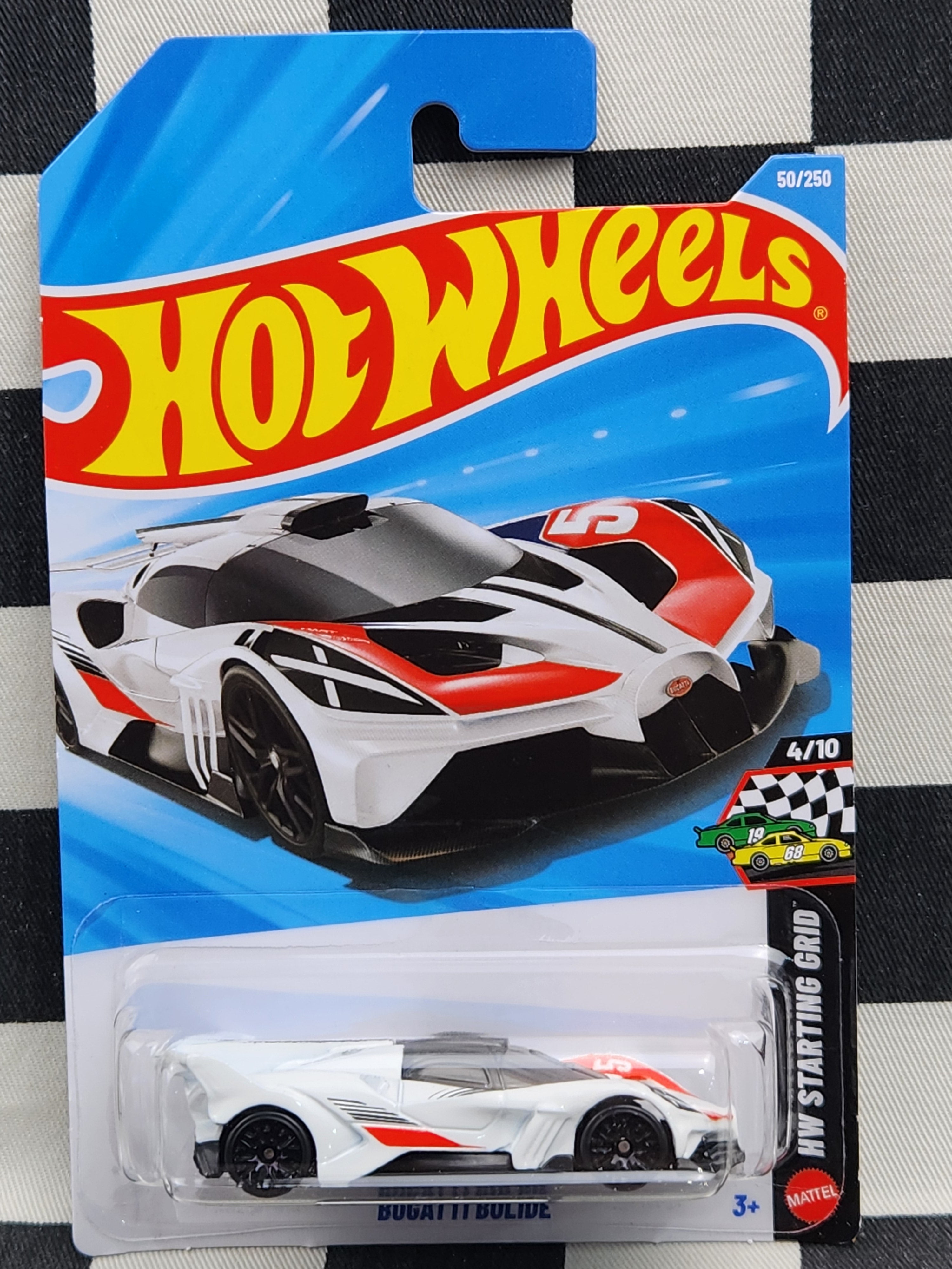 Hot Wheels 2026 Starting Grid Bugatti Bouldie
