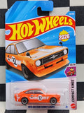 Hot Wheels 2026 Compact Kings 1972 Datsun Sunny Coupe