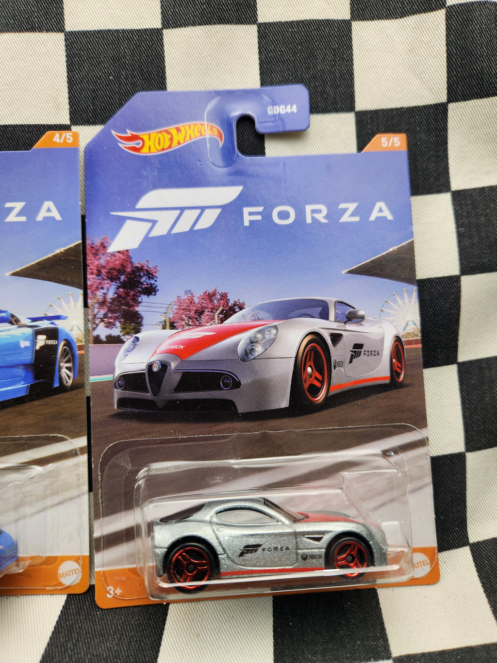 Hot Wheels Forza Set of 5 Cars Porsche 911 GT3 BMW Z4 Bugatti Alfa Romeo Jaguar F Type