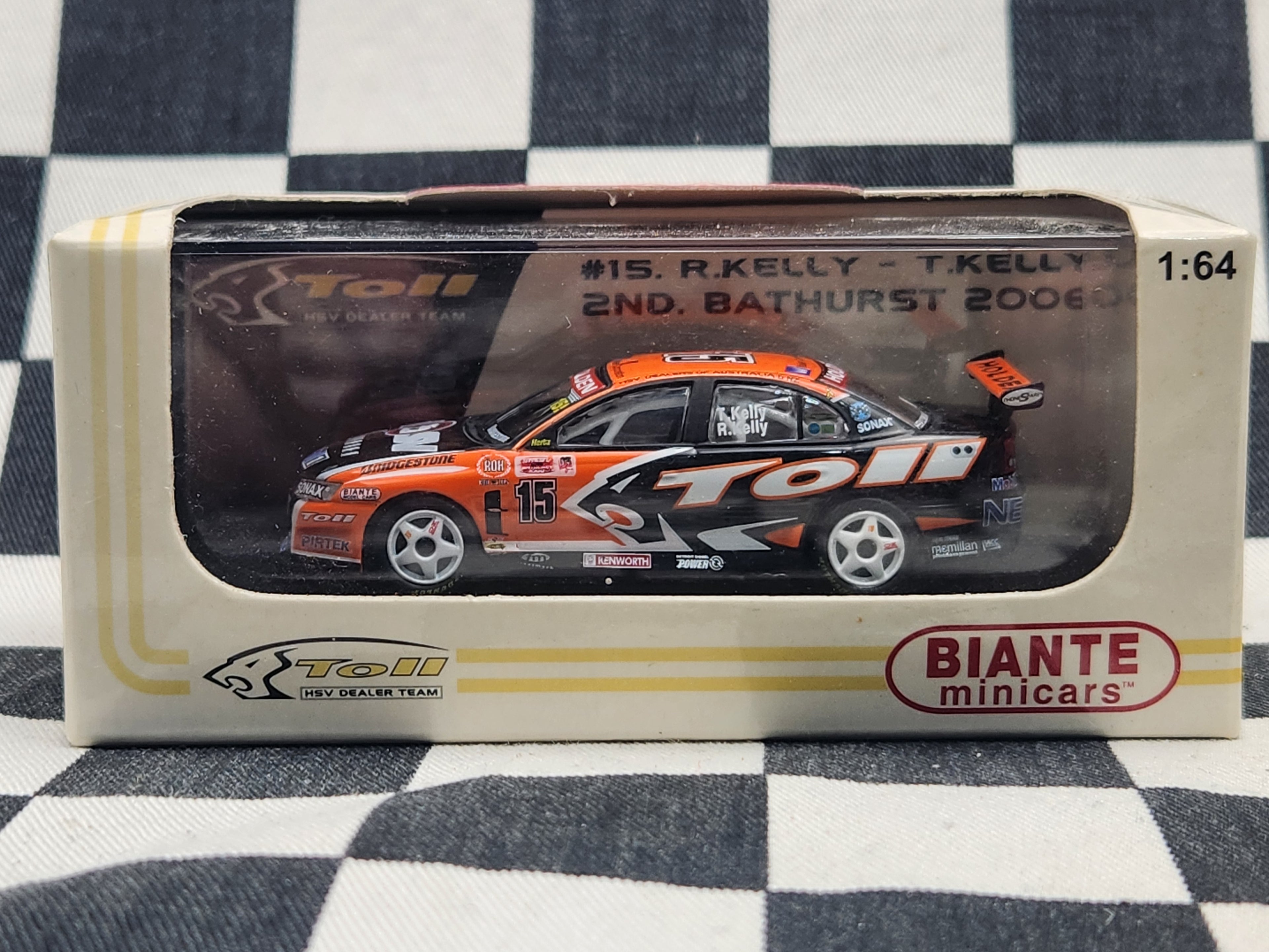 Biante 1:64 2nd Place Bathurst 2006 Toll HSV VZ Commodore Rick/Todd Kelly