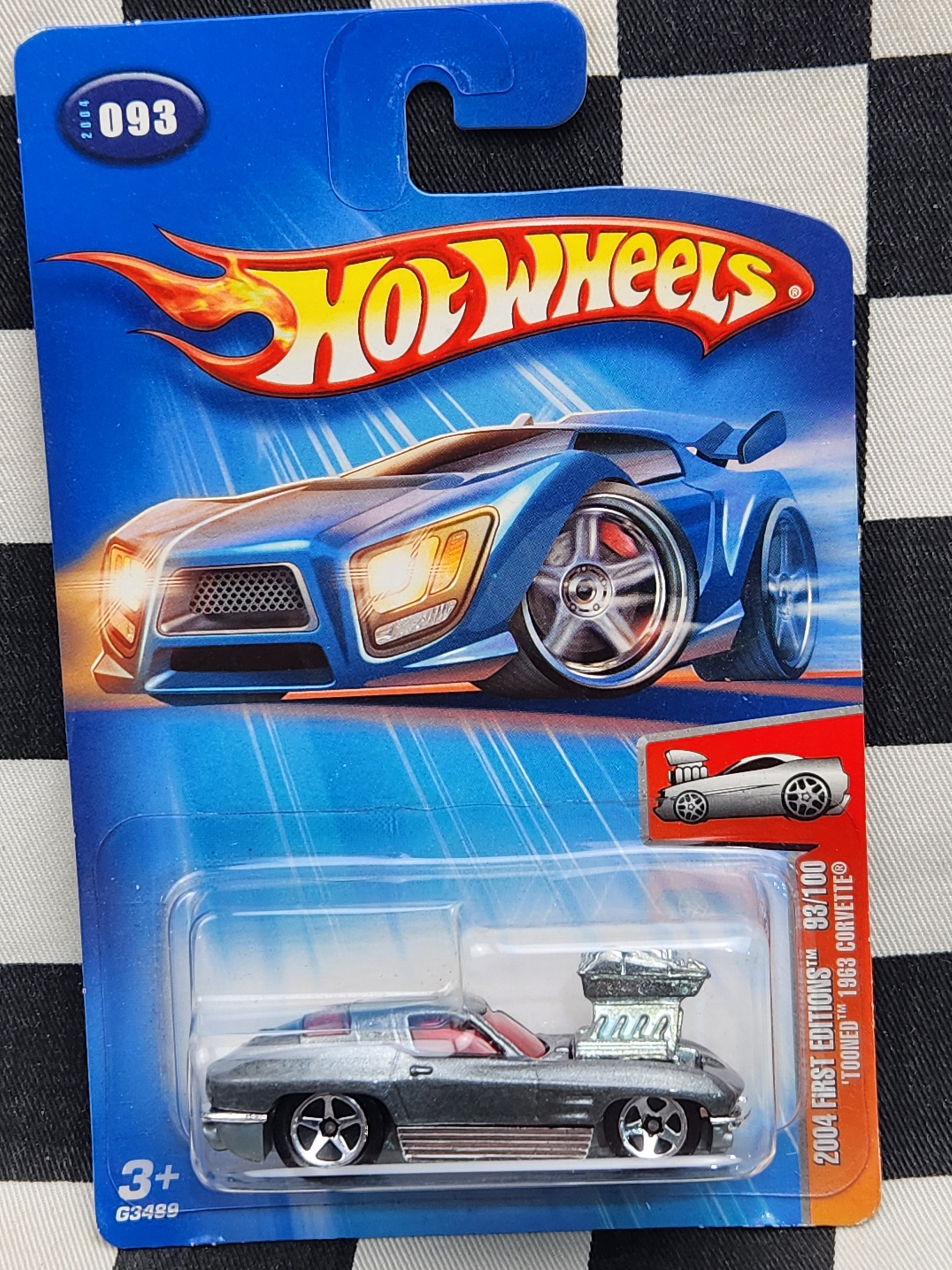 Hot Wheels 2004 Tooned 1963 Corvette