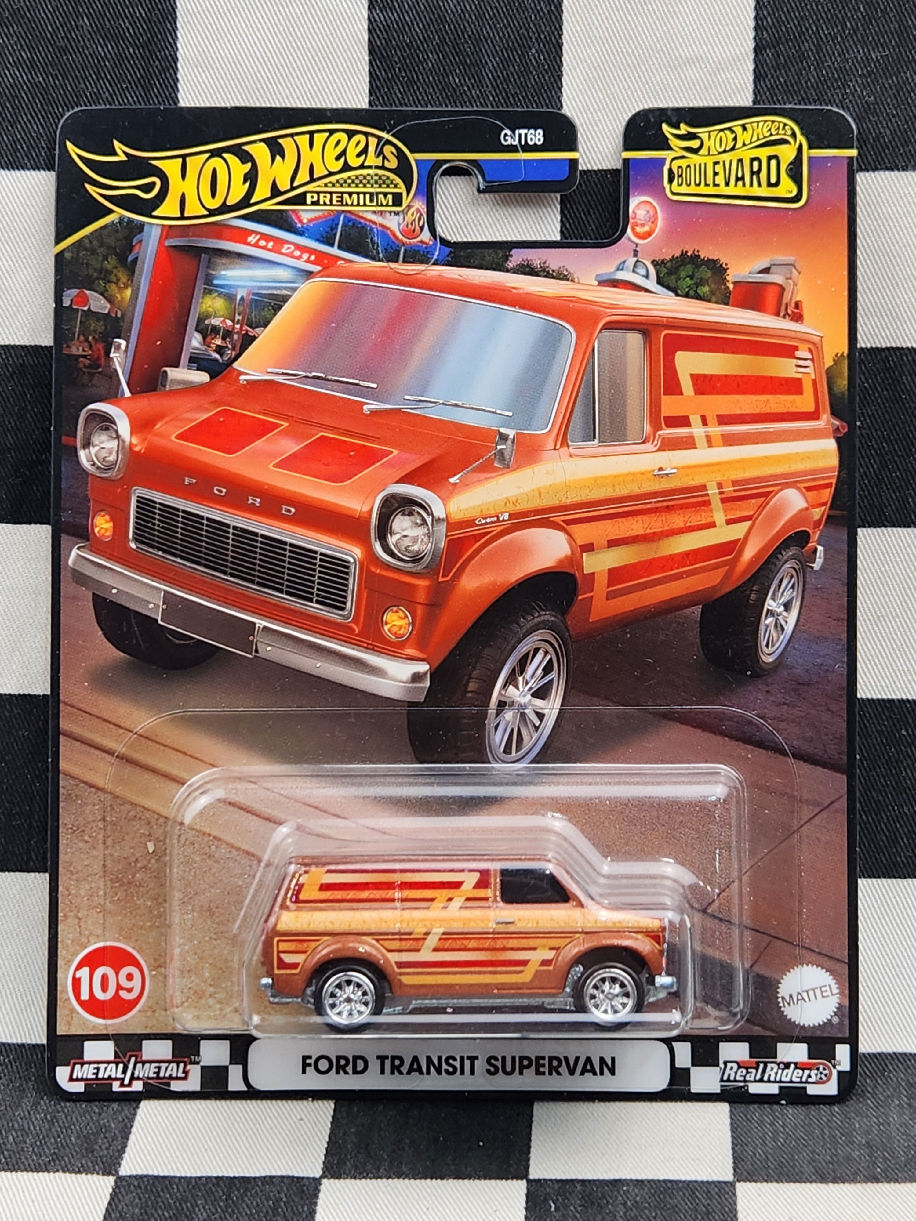 Hot Wheels Boulevard #109 Ford Transit Supervan