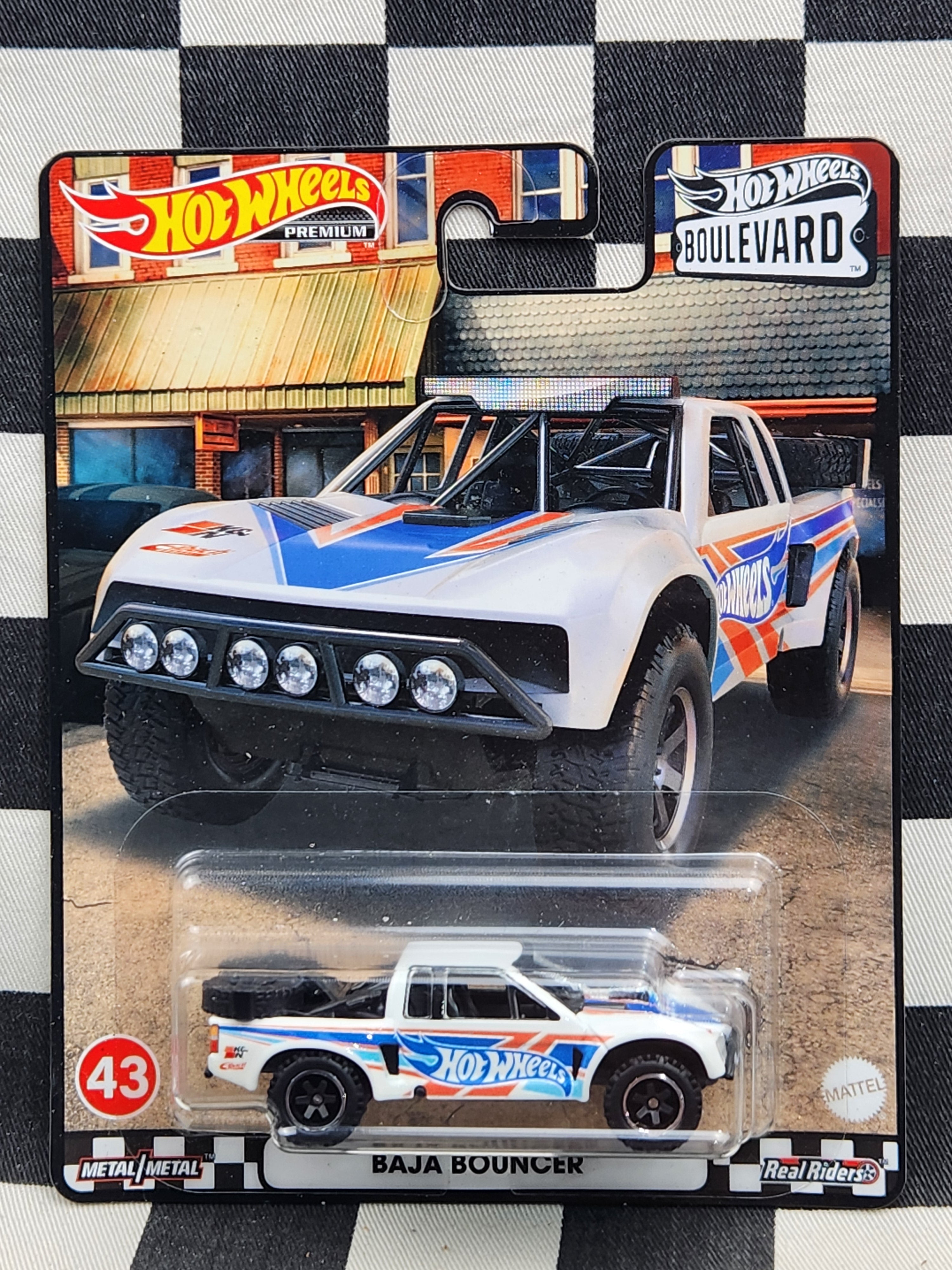 Hot Wheels Boulevard #43 Baja Bouncer