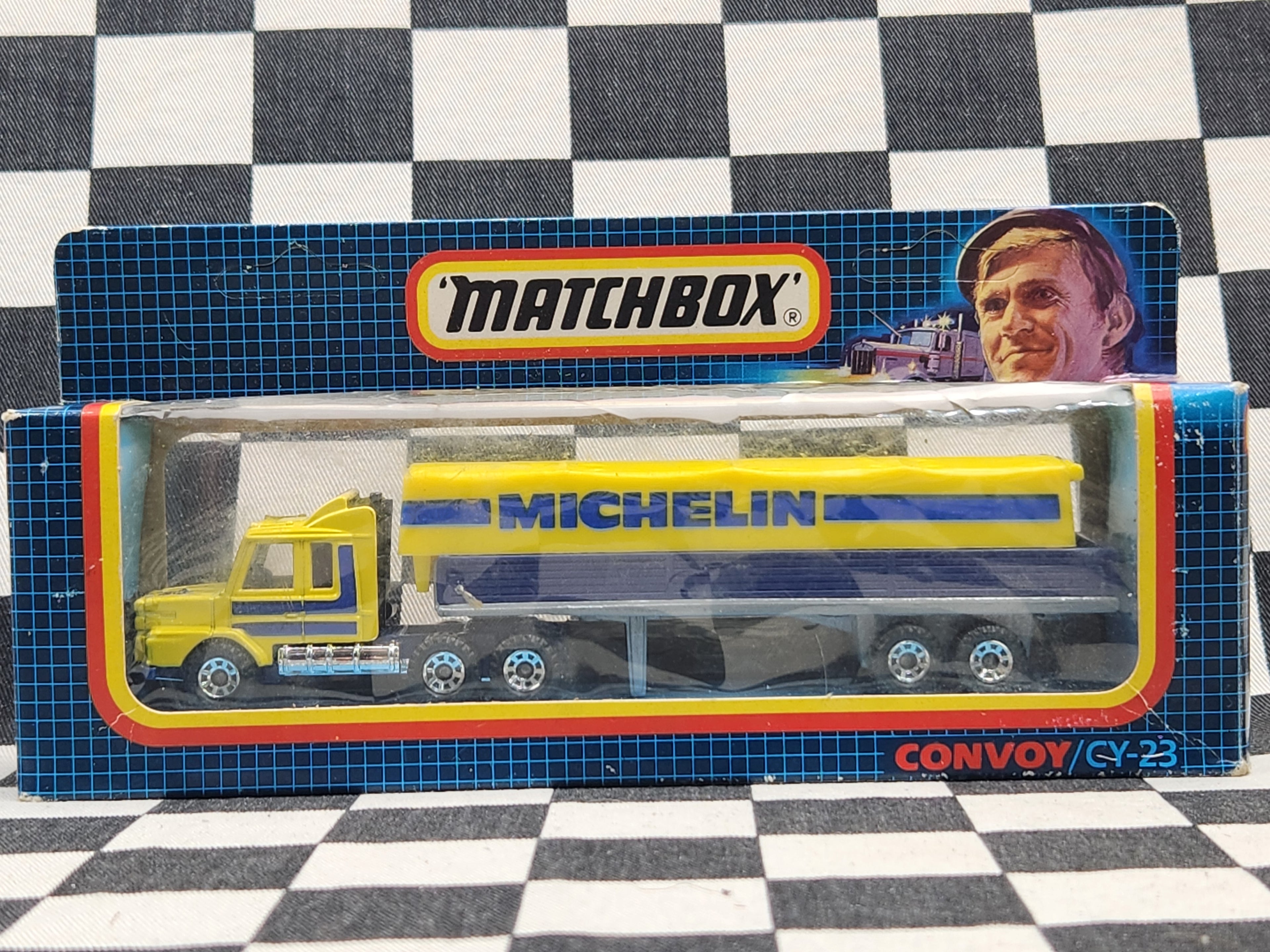 Matchbox Convoy Michelin cy23 Scania Covered Truck