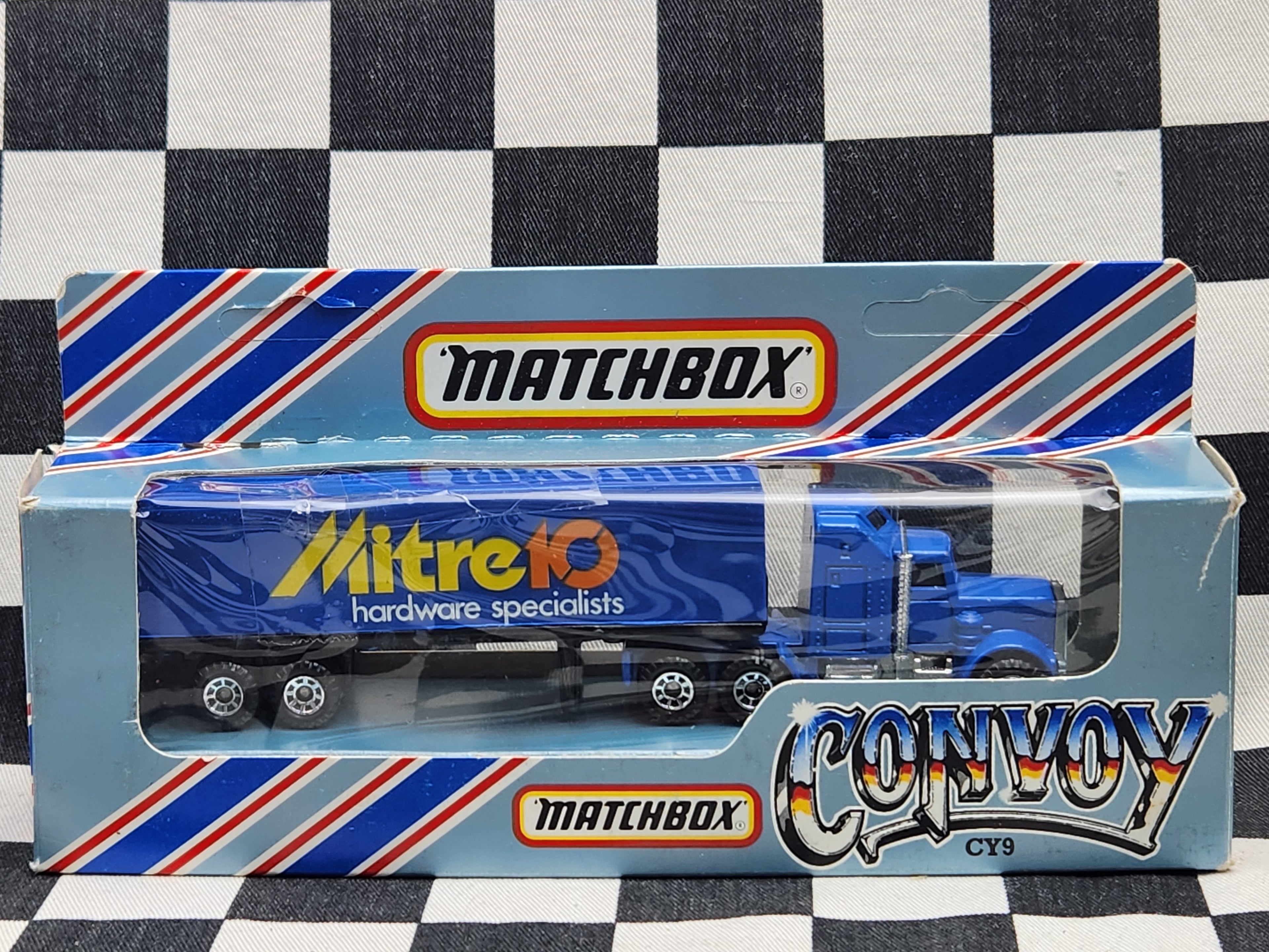 Matchbox Convoy CY9 Mitre 10 Kenworth Container Truck