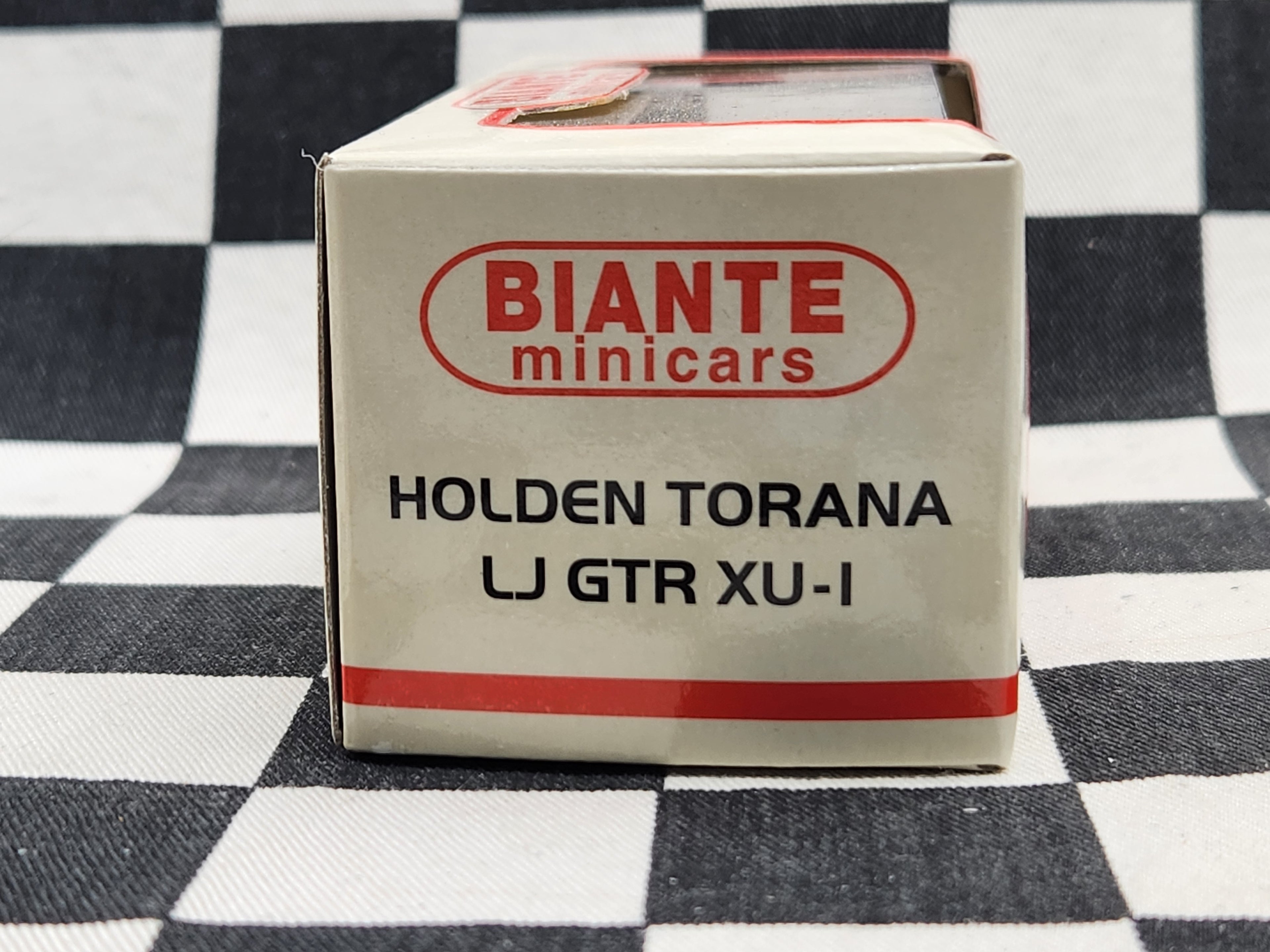 Biante 1:64 Holden LJ Torana GTR XU1 Champions Challenge Barbagallo 2004 Skaife