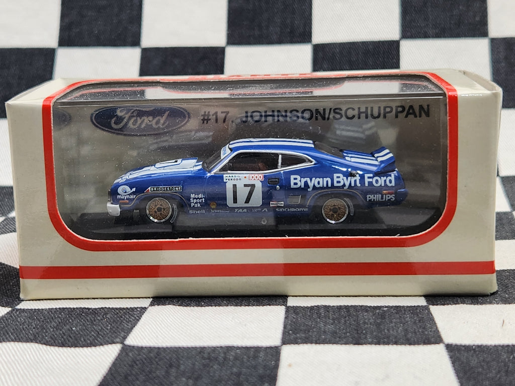 Biante 1:64 Ford XC Falcon Cobra Bathurst 1978 Johnson / Schuppan