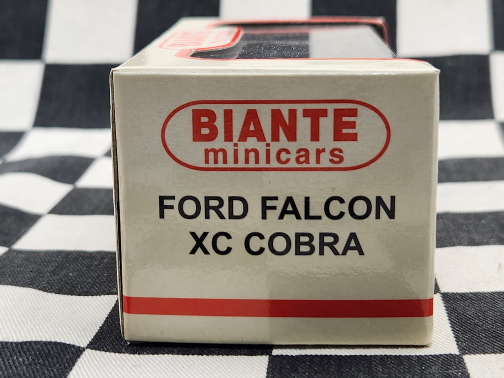 Biante 1:64 Ford XC Falcon Cobra Bathurst 1978 Johnson / Schuppan