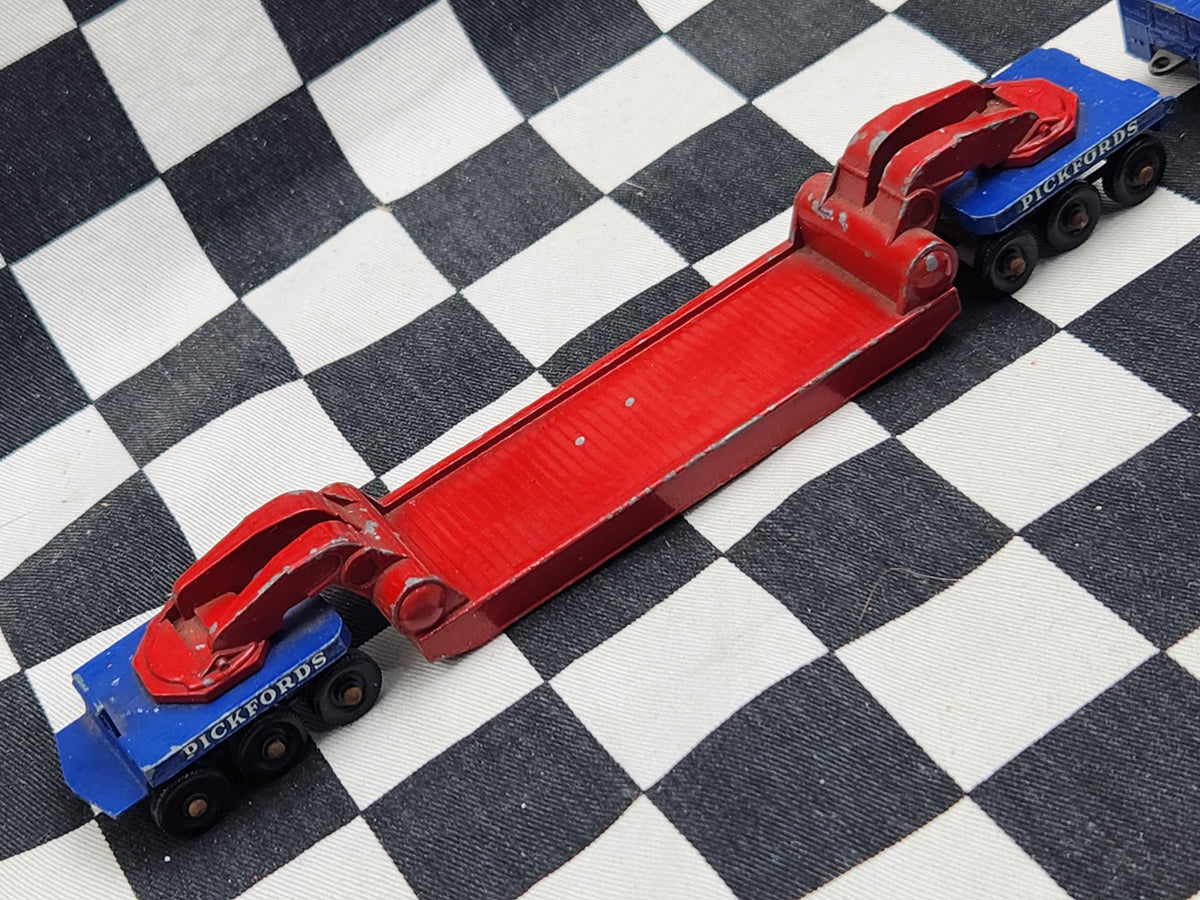 Vintage Loose Matchbox Lesney Pickfords Scammel 6x6 Tractor & 3 ton Crane Transporter