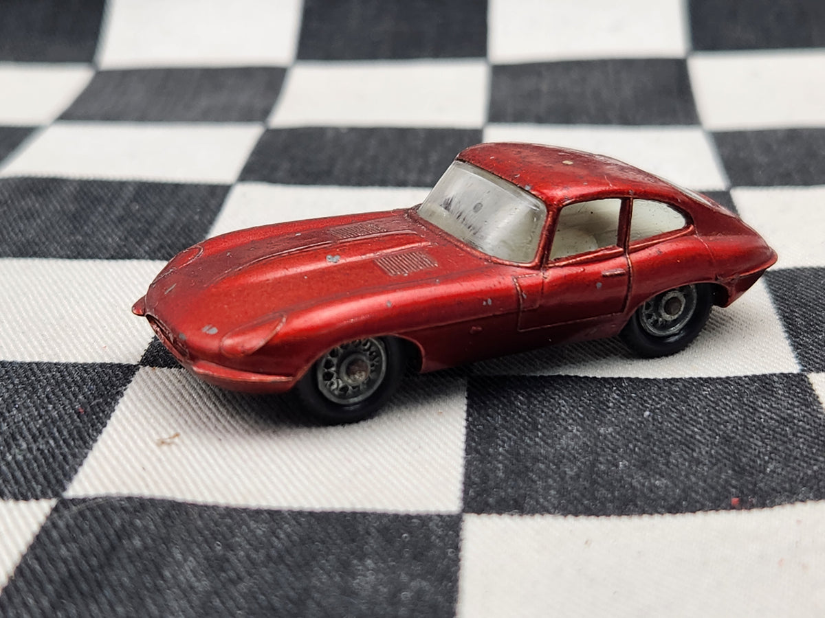Vintage Loose Matchbox Lesney E Type Jaguar Red