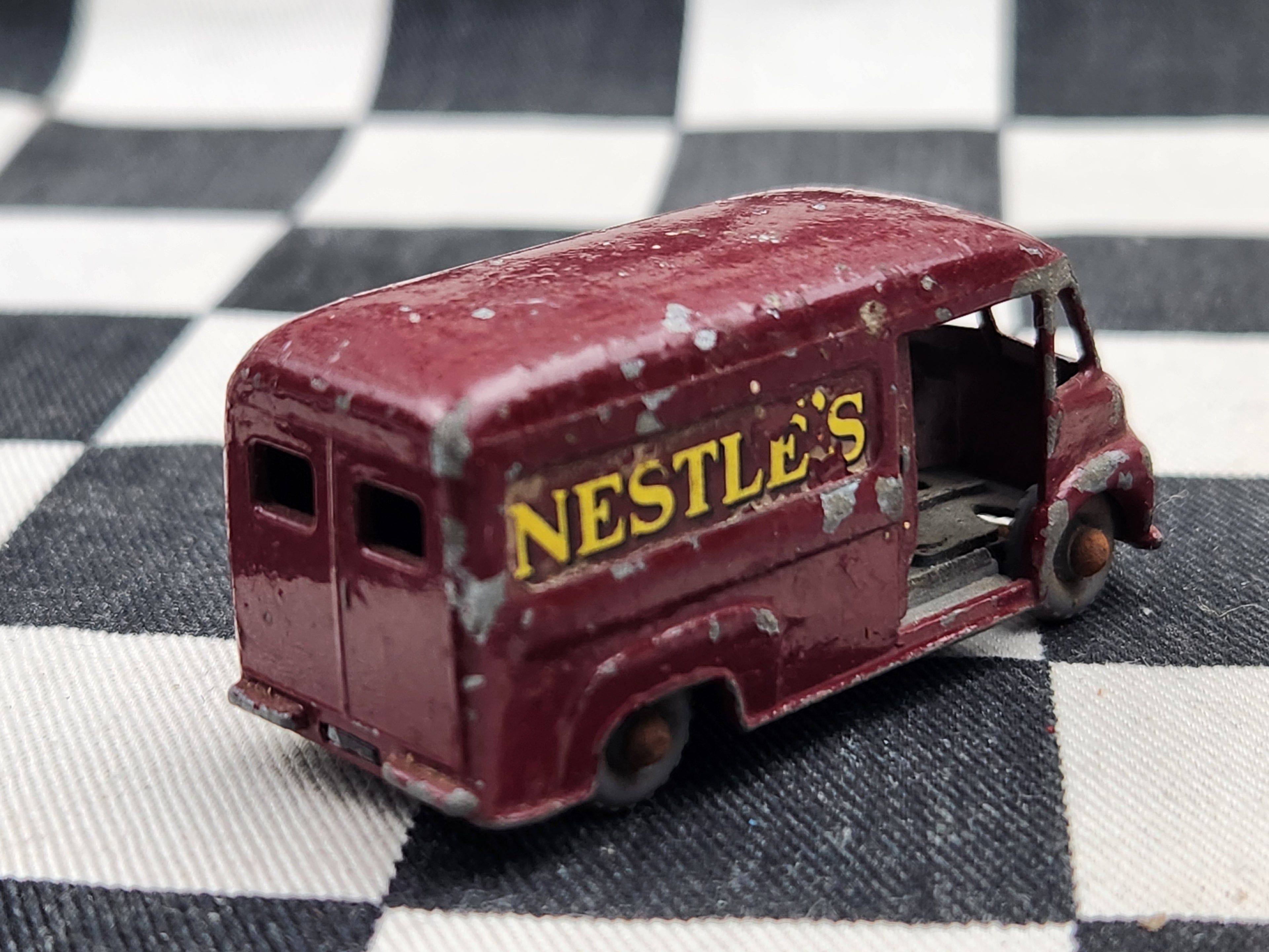 Vintage Loose Matchbox Lesney Nestle's Comer 30 CWT Van Maroon