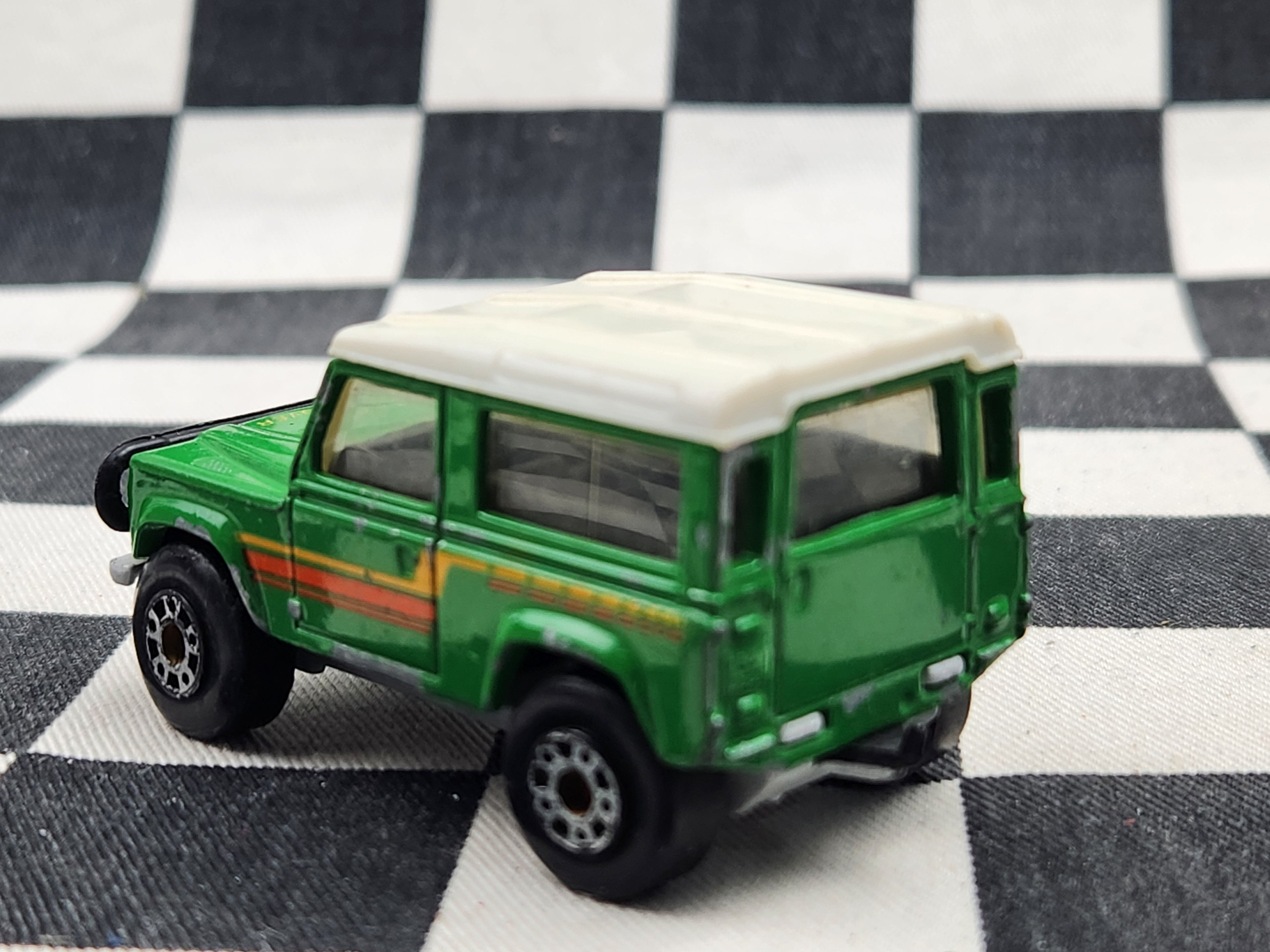 Vintage Loose Matchbox Land Rover Ninety Green