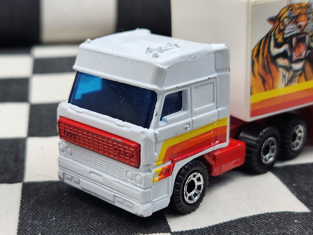 Matchbox Convoy Circus Circus Set DAF Semi Trailer Land Rover Caravan Lion Truck