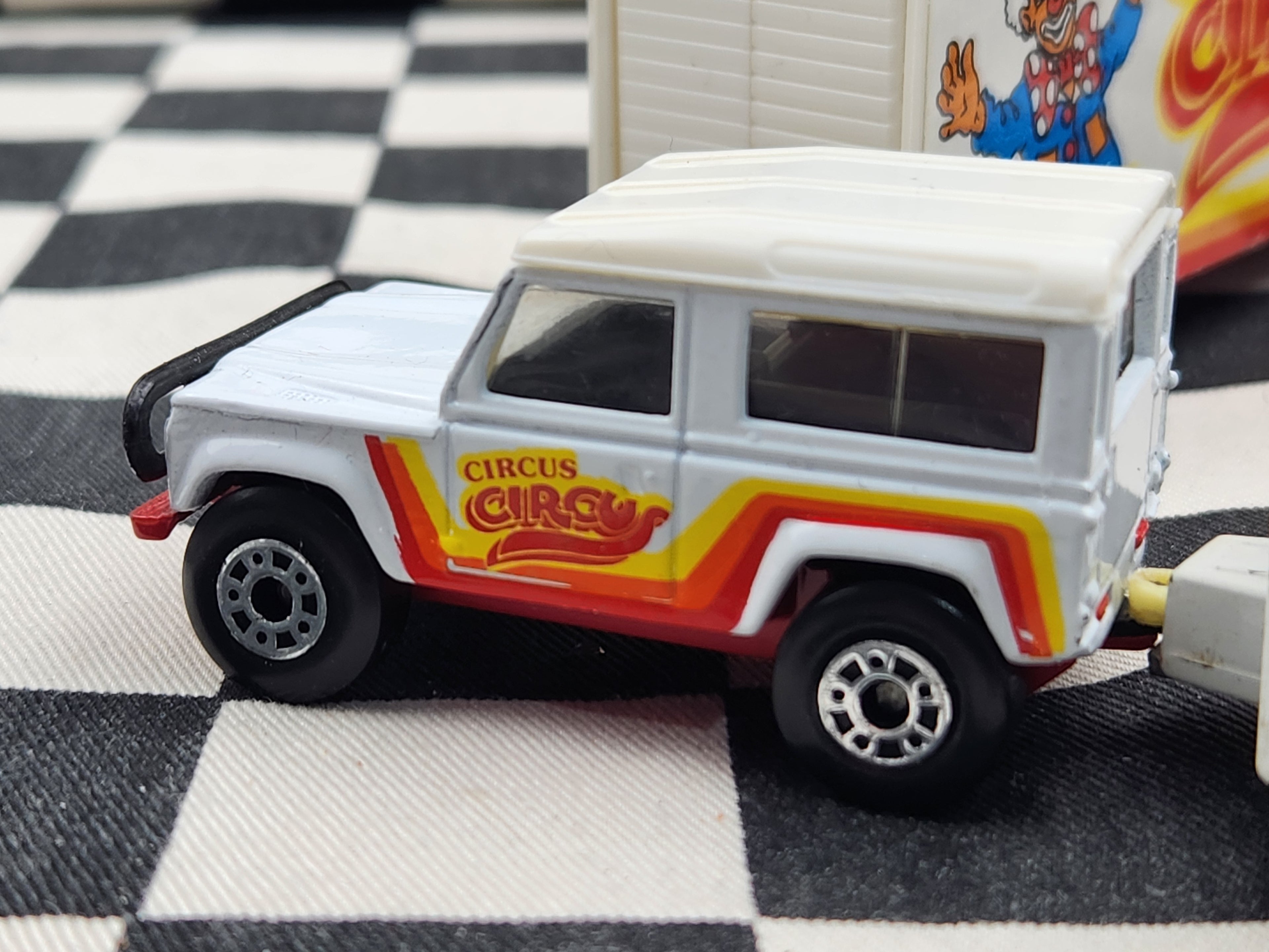 Matchbox Convoy Circus Circus Set DAF Semi Trailer Land Rover Caravan Lion Truck