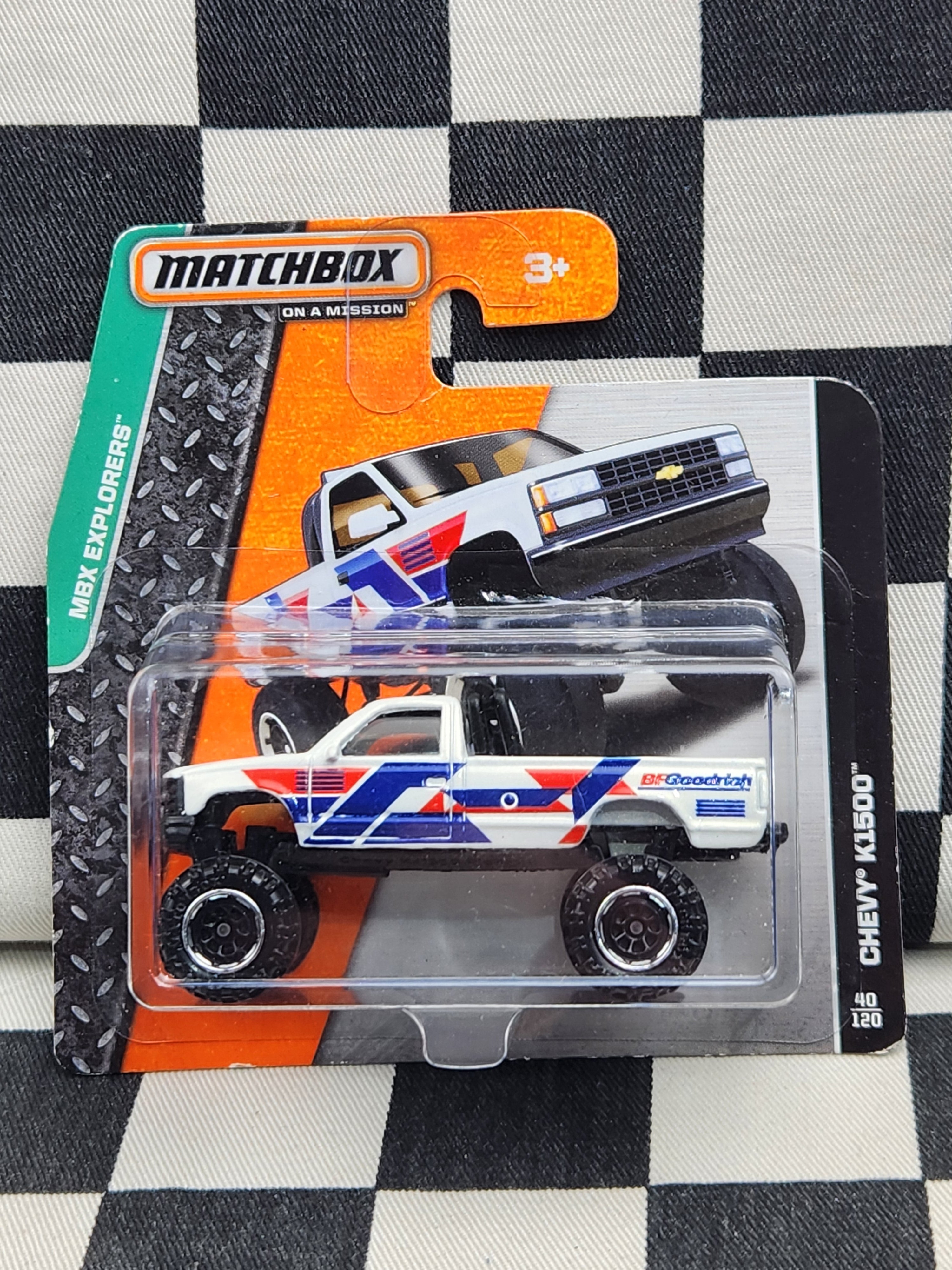 Matchbox Chevy K1500 4x4 Pickup Truck White SC
