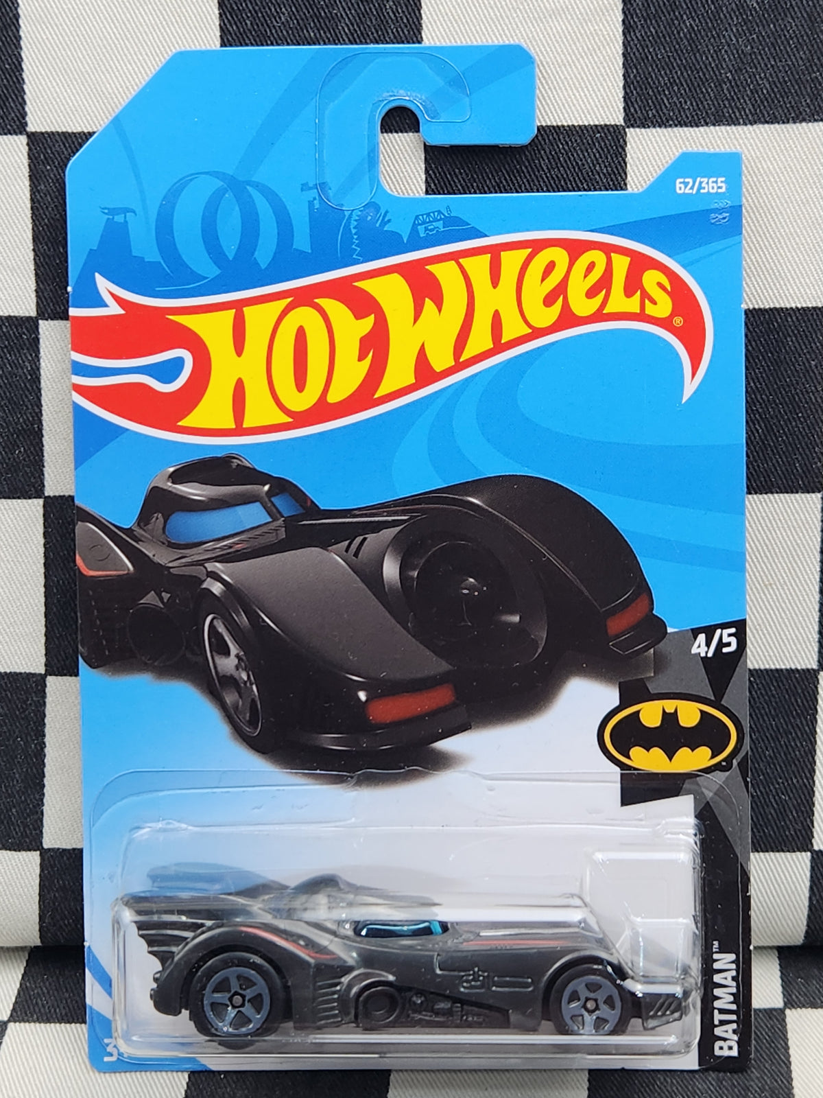 Hot Wheels 2018 Batman Batmobile