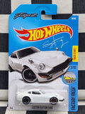 Hot Wheels 2018 Factory Fresh Fuguz Custom Datsun 240Z White