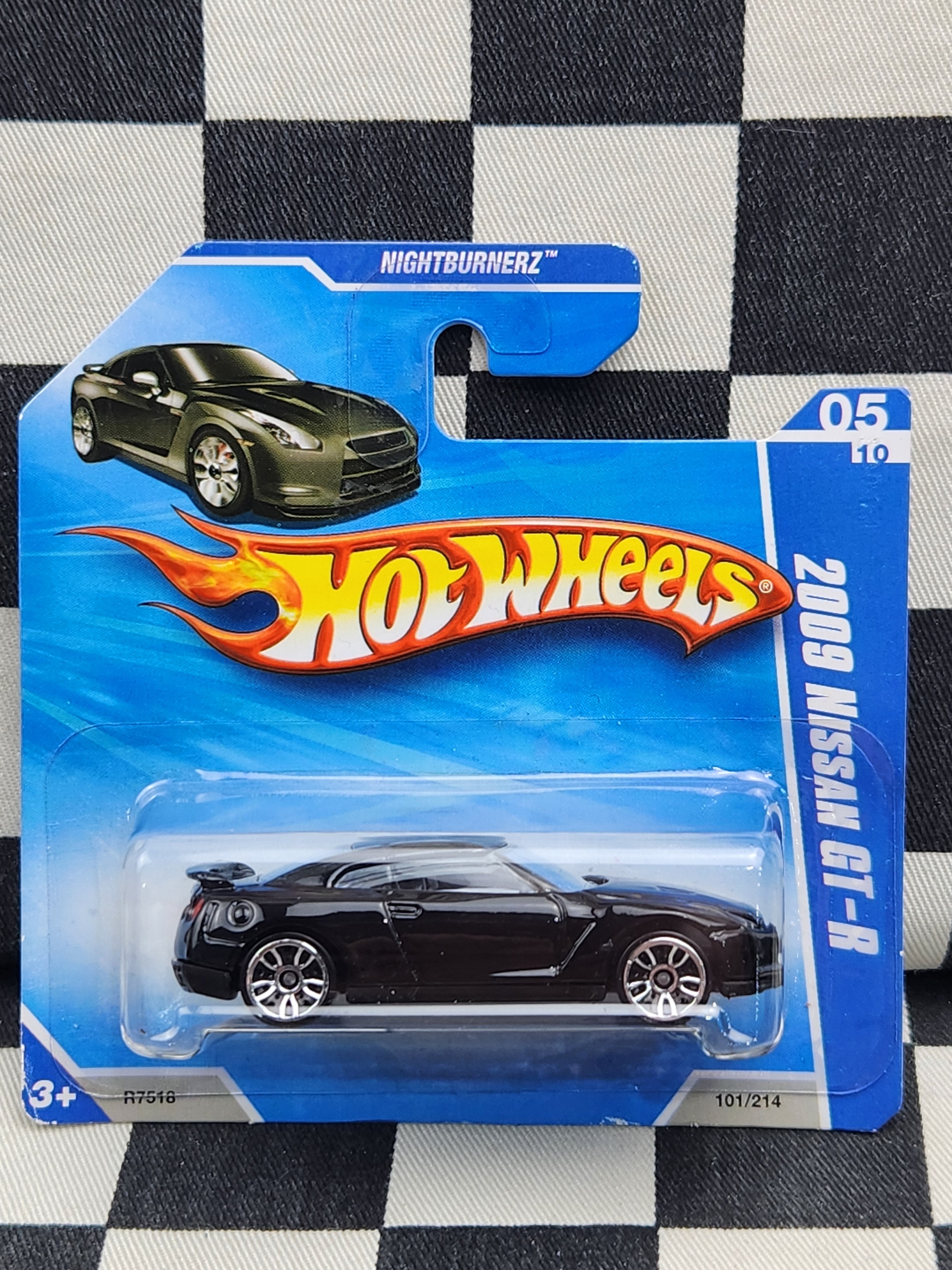 Hot Wheels 2010 Nightburnerz 2009 Nissan GT-R Black SC