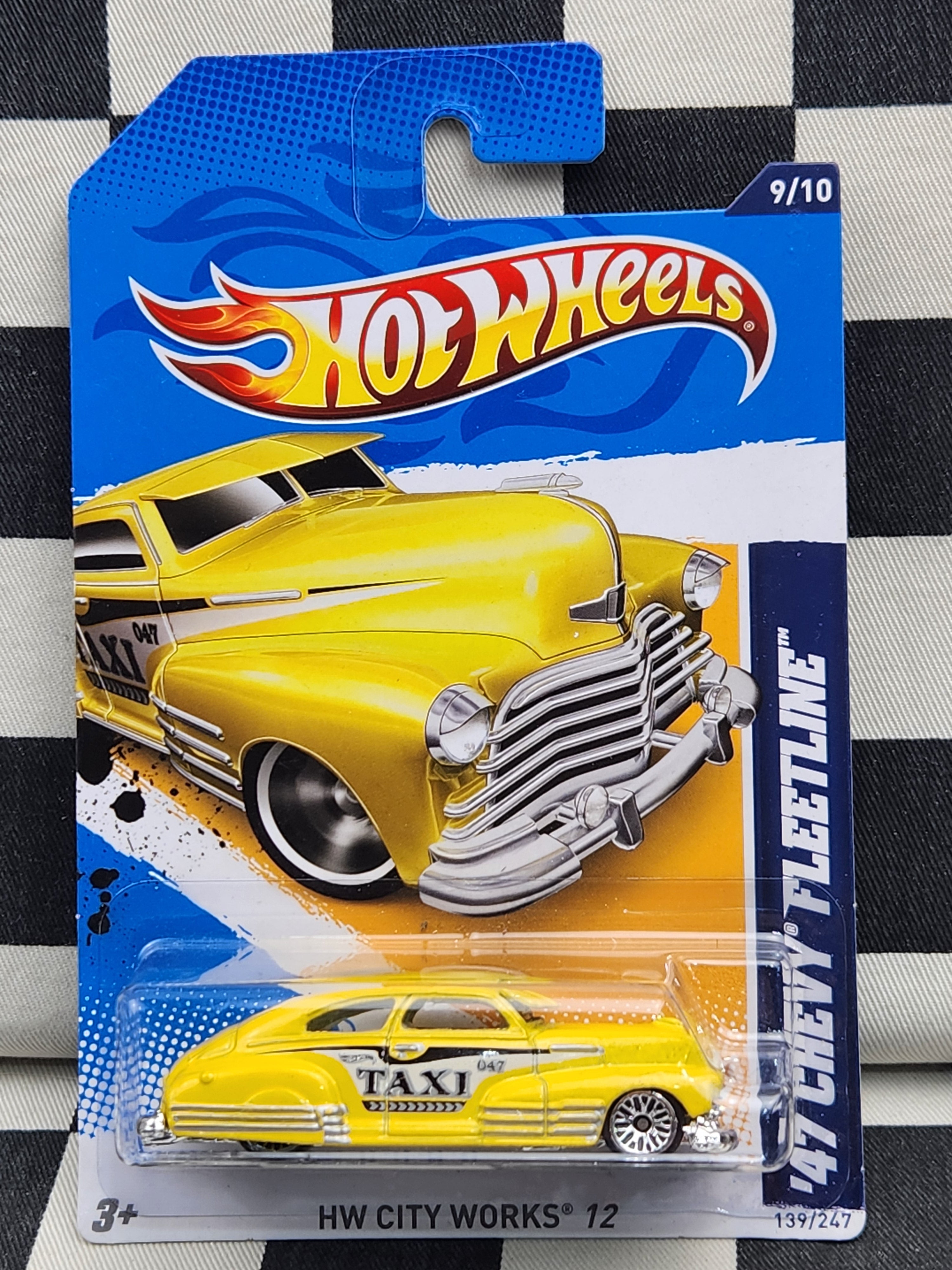 Hot Wheels 2012 City Works 47 Chevy Fleetline Taxi Yellow