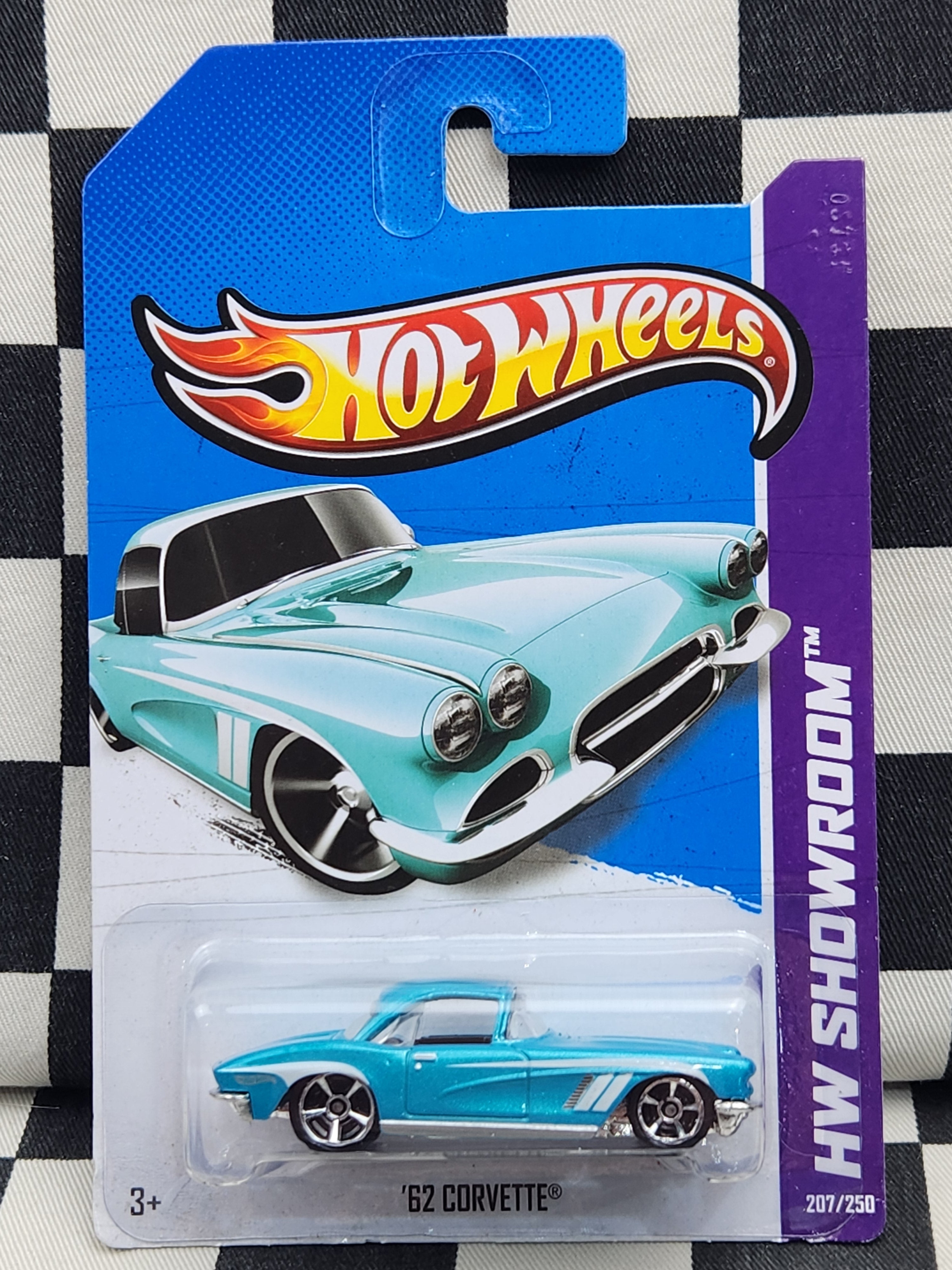 Hot Wheels 2013 Showroom 62 Corvette Blue