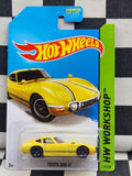 Hot Wheels 2014 Workshop Toyota 2000 GT Yellow