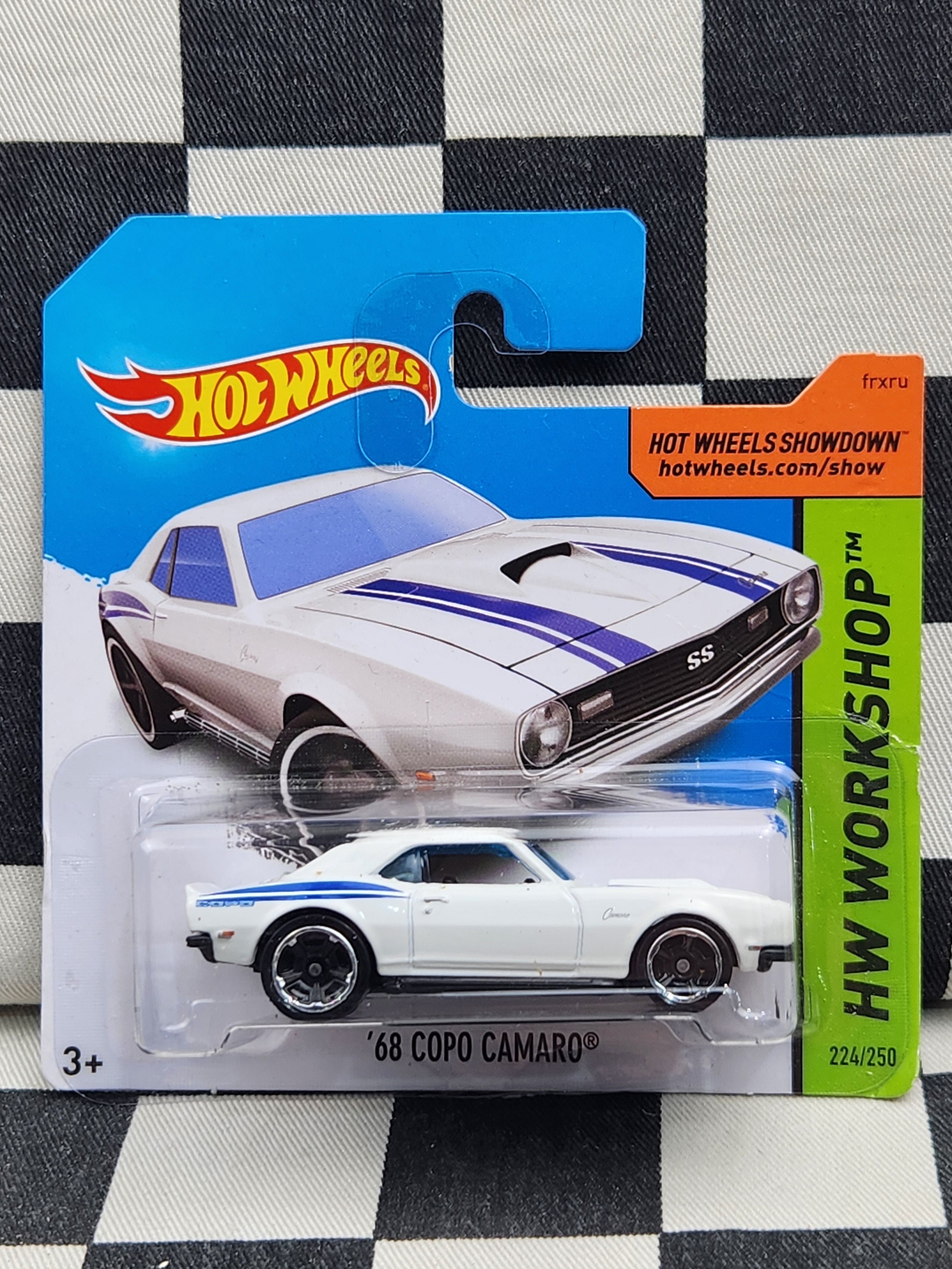 Hot Wheels 2014 Workshop 68 Copo Camaro White SC