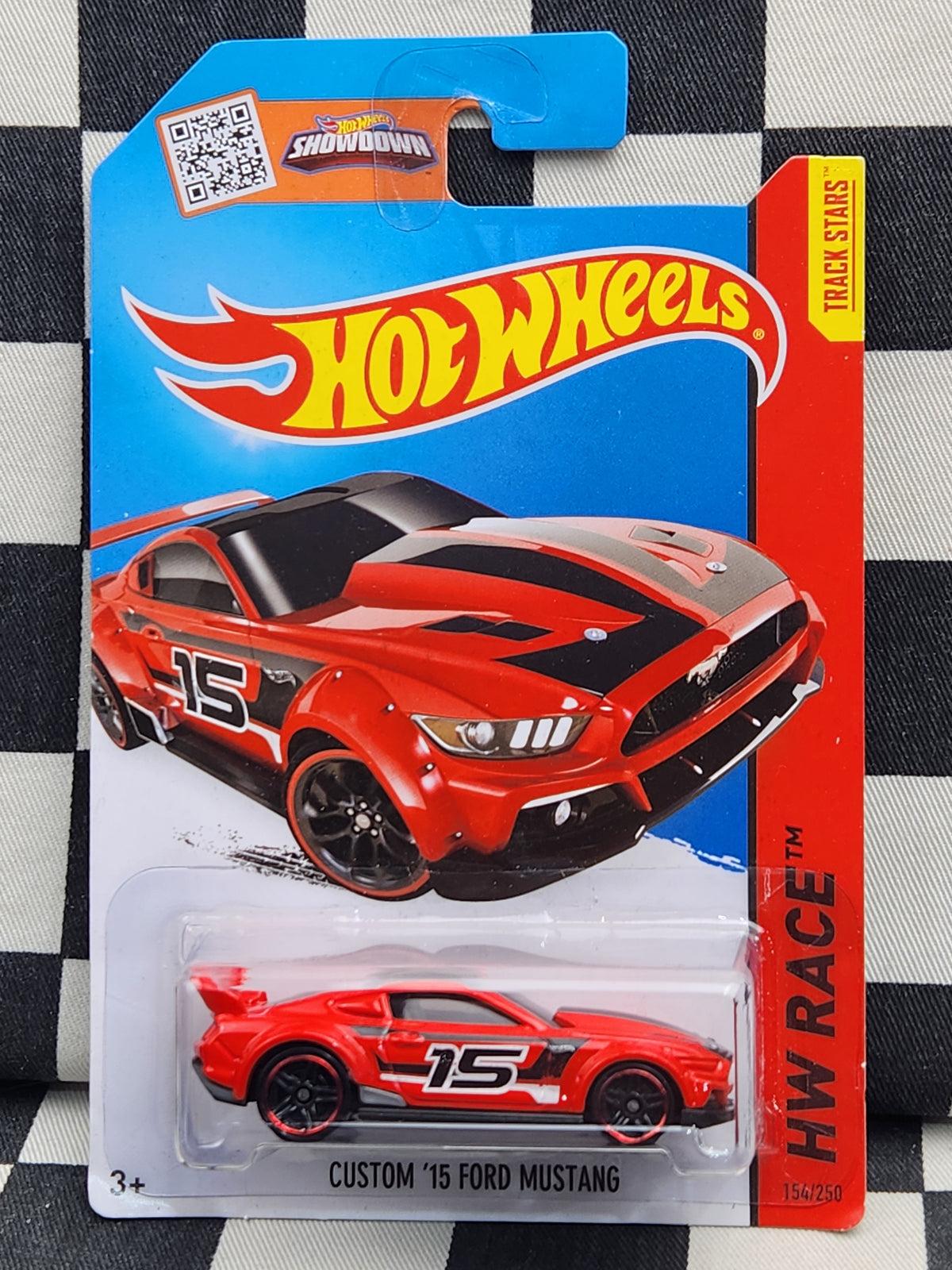 Hot Wheels 2014 Race Custom 15 Ford Mustang Red