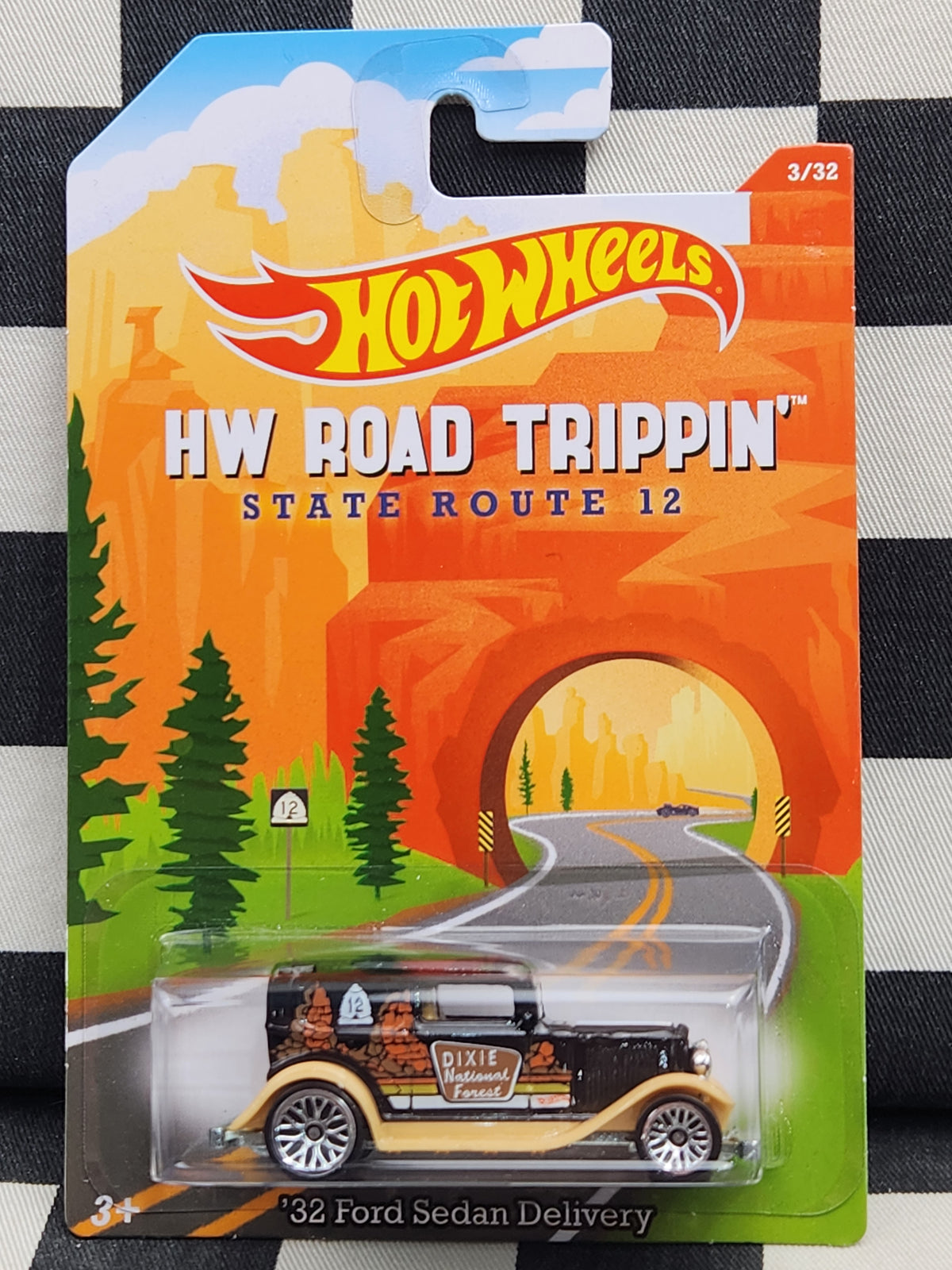 Hot Wheels Road Trippin State Route 12 32 Ford Sedan Delivery
