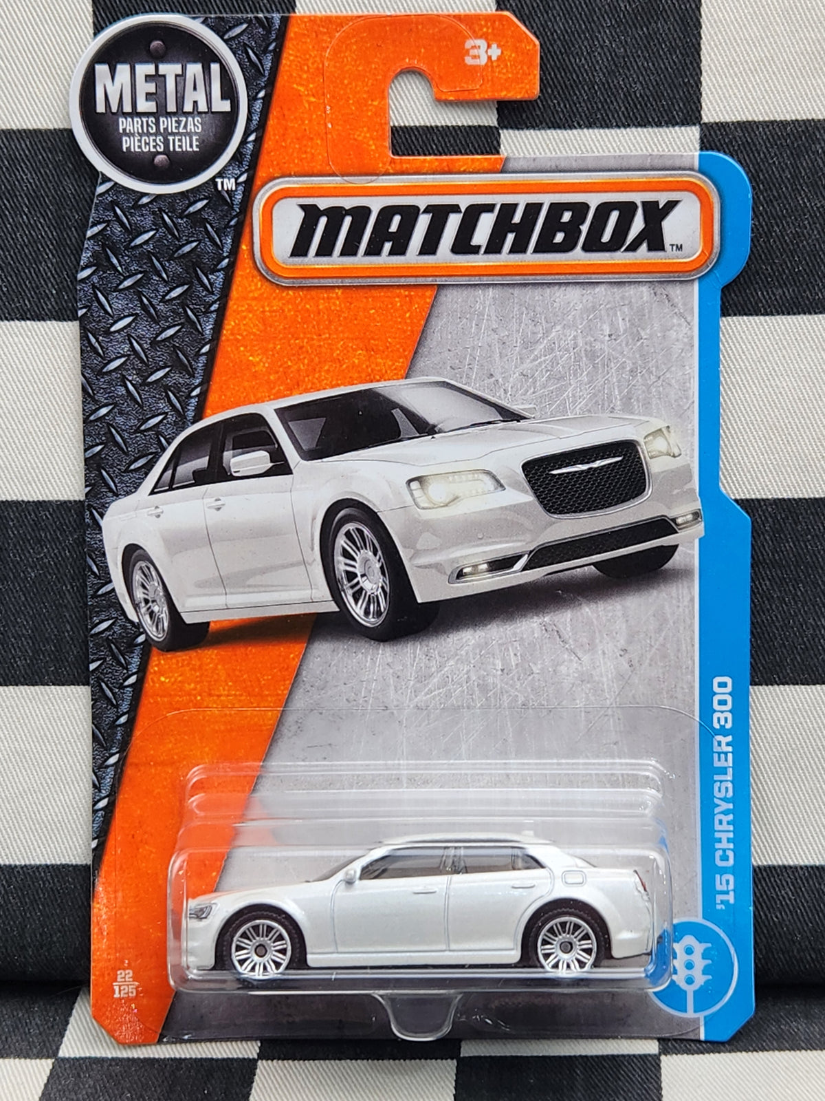 Matchbox 15 Chrysler 300 White