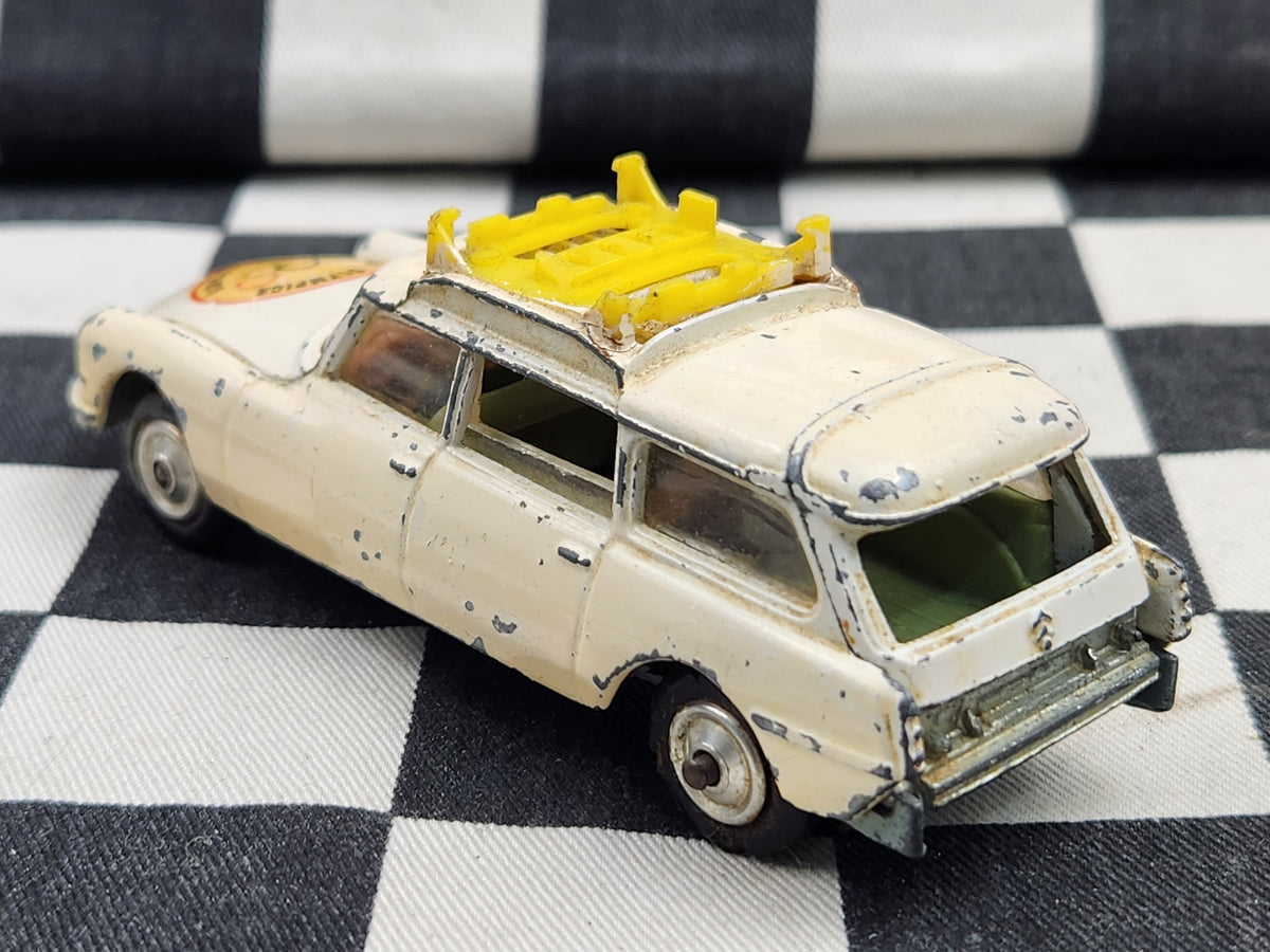 Vintage Corgi 1:43 Citroen Safari 1964 Olympics Winter Sports