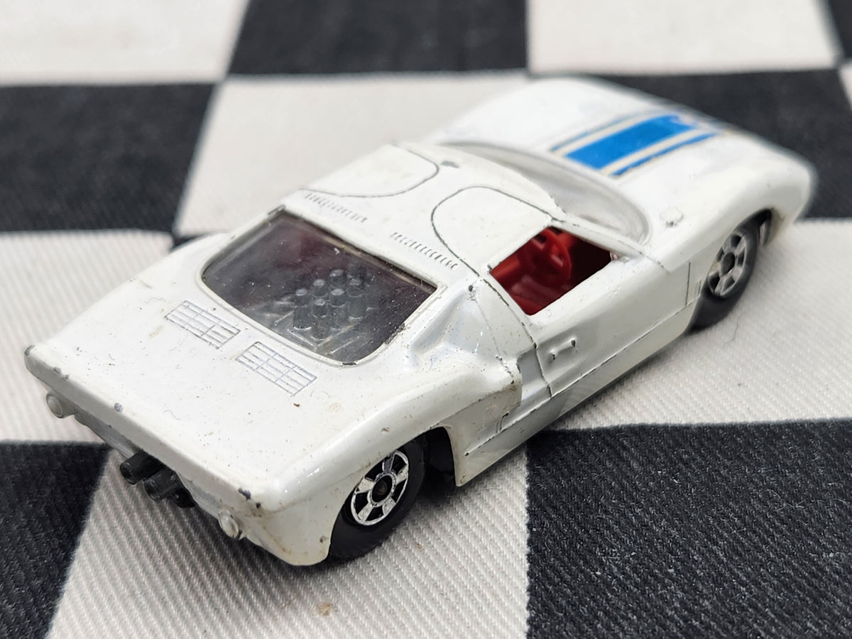 Vintage Loose Matchbox Ford GT Transitional Wheel Variant