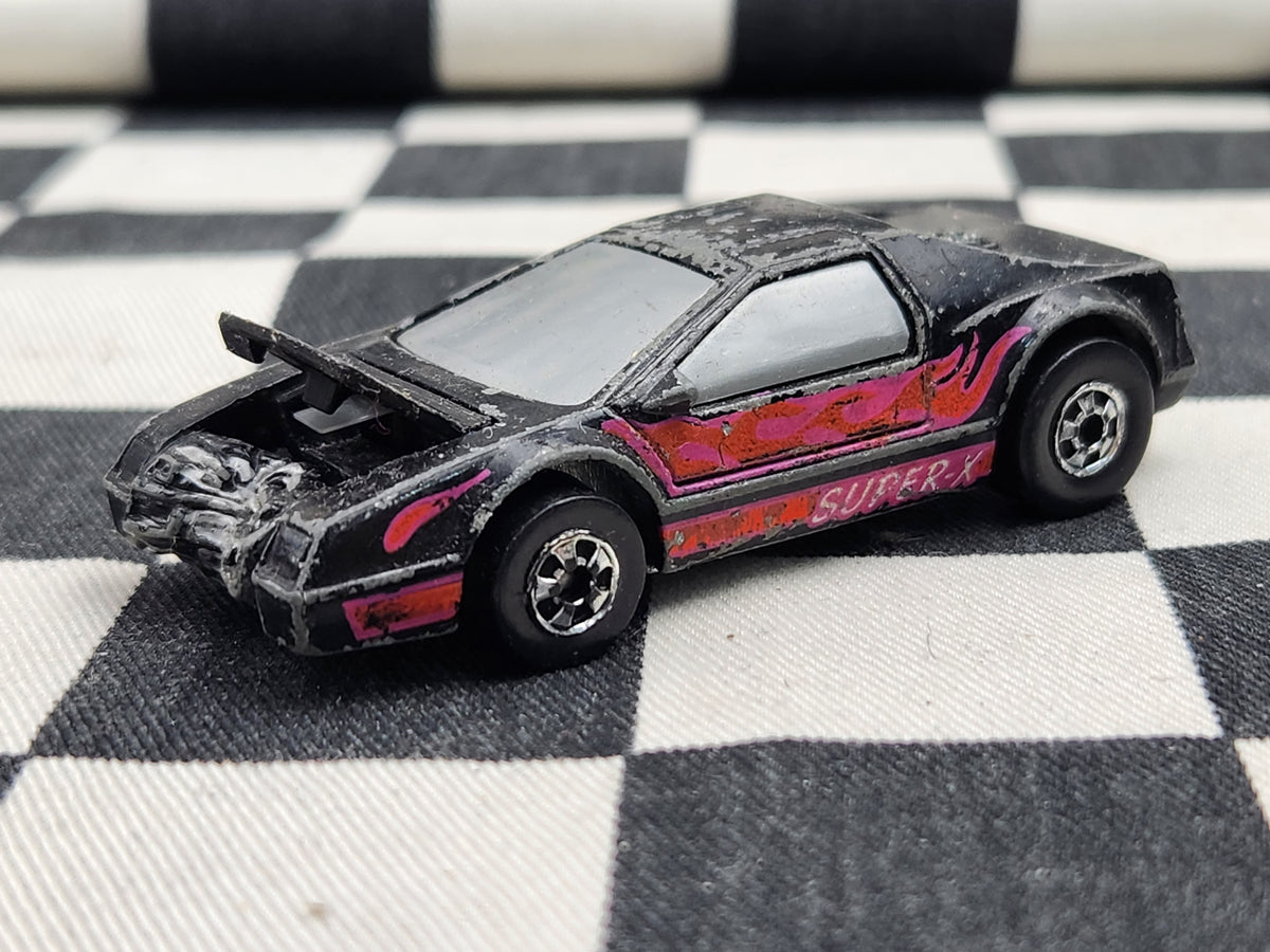 Vintage Loose Hot Wheels CRACK UP'S Super X Sport Crasher