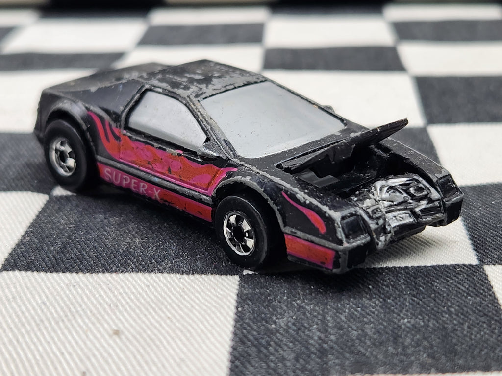 Vintage Loose Hot Wheels CRACK UP'S Super X Sport Crasher