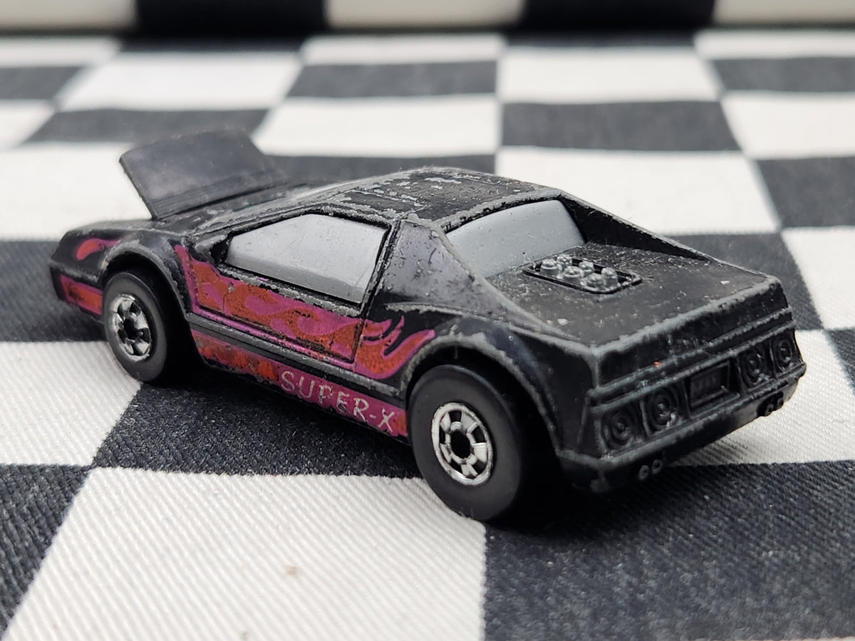 Vintage Loose Hot Wheels CRACK UP'S Super X Sport Crasher