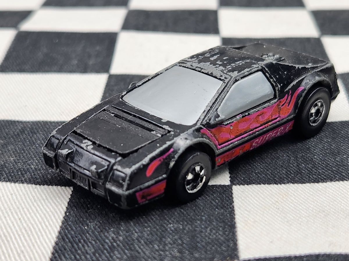 Vintage Loose Hot Wheels CRACK UP'S Super X Sport Crasher
